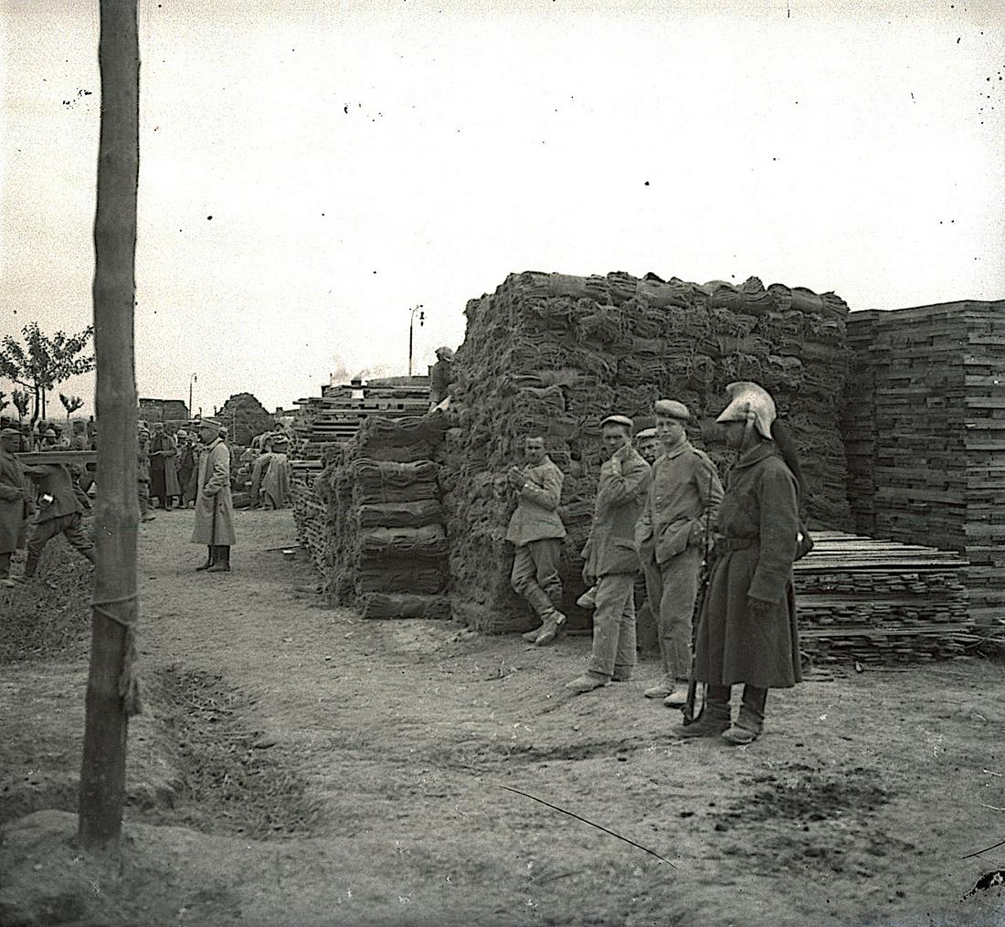 Antique Very Rare  Glass Stereo Plate Negative Military (1 of 3)