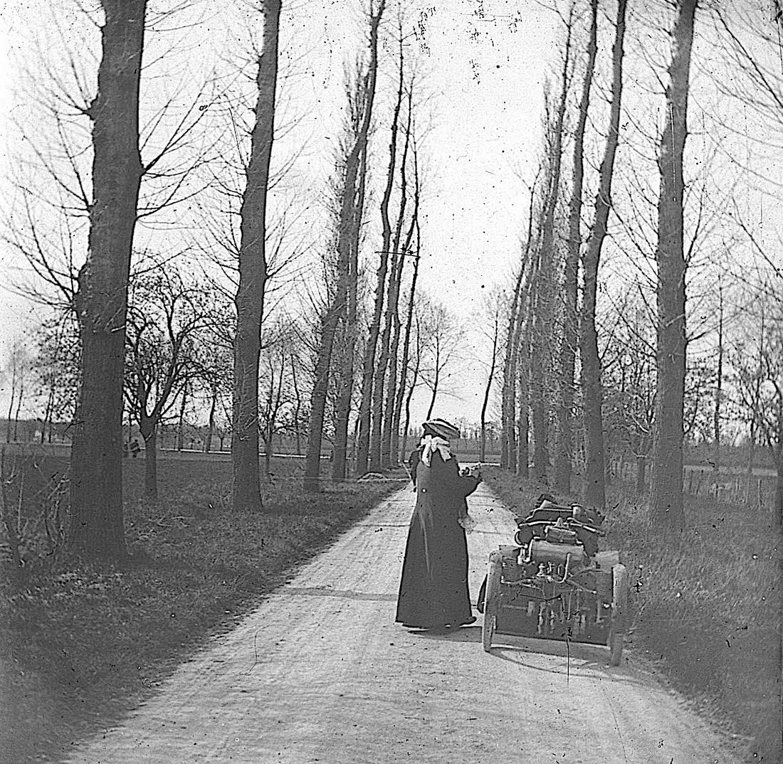 Antique Positive Stereo Glass Photo Belle Epoque France: The dimensions of this antique glass photographic plate are 1.75" x 4.25". This is an authentic historical photographic plate from the 1890s to 1920s coming from the archives of an important collector