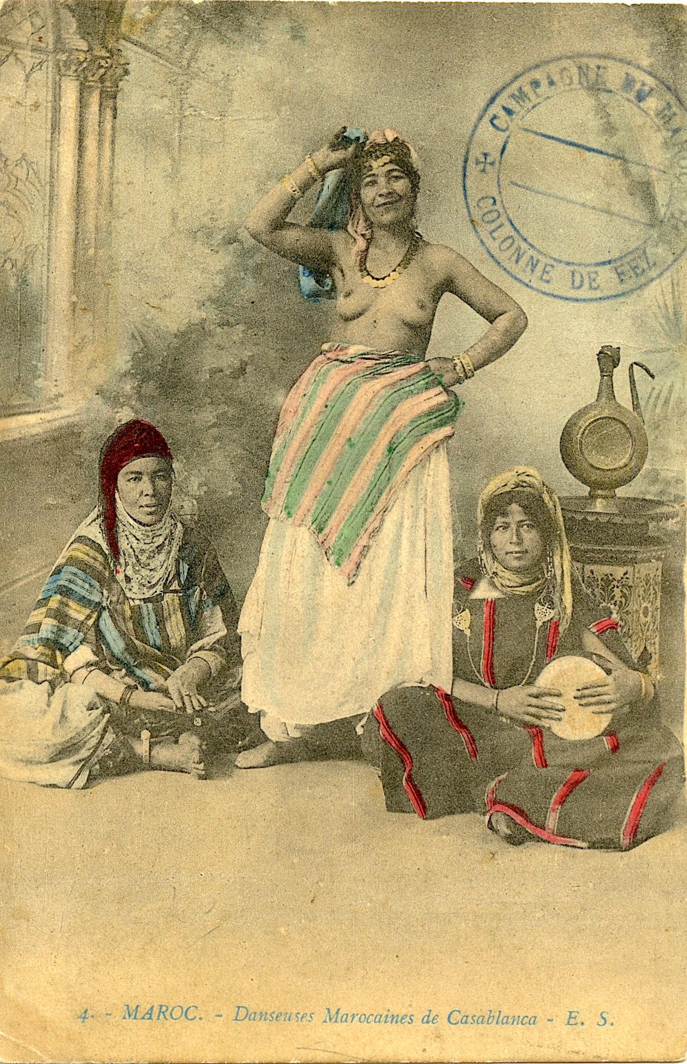 Antique / Vintage Postcard Morocco Nude: The dimensions are Approx. 5.5"x 3.5" (small variances can occur). This lot is located in Boca Raton, Fl and its shipment will be made directly by Artelisted. Shipping insurance is the responsibility 
