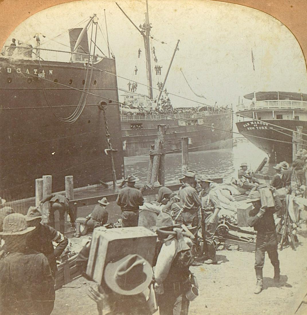 Antique Real Photo Stereoview Spanish American War: This collection of stereoviews are originals from the epoch . They come mainly from collectors in the U.S.A. and constitute wonderful testimonies of past time that tend to be unique. Their scarcity, c