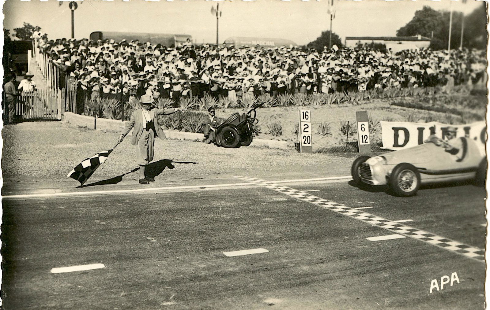 Antique / Vintage Postcard Car Racing Auto (1 of 2)