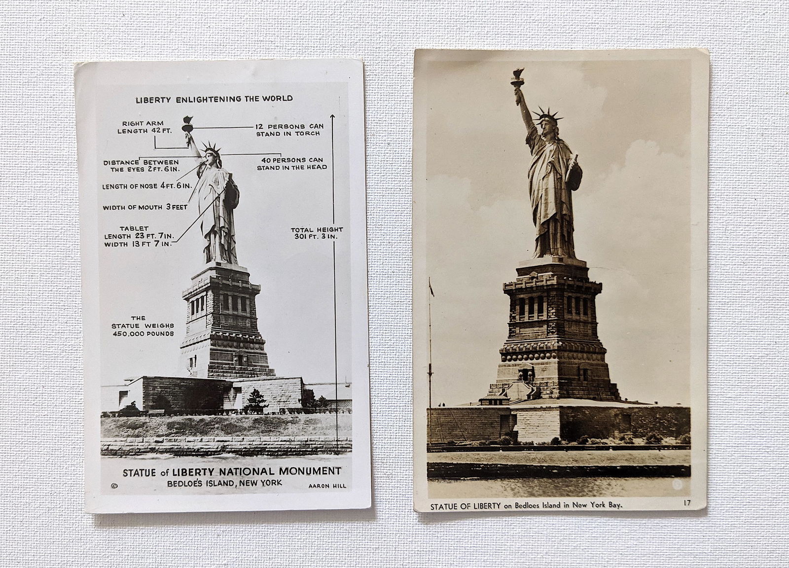 Set with 2 Vintage Postcards Statue of Liberty, NYC (1 of 2)