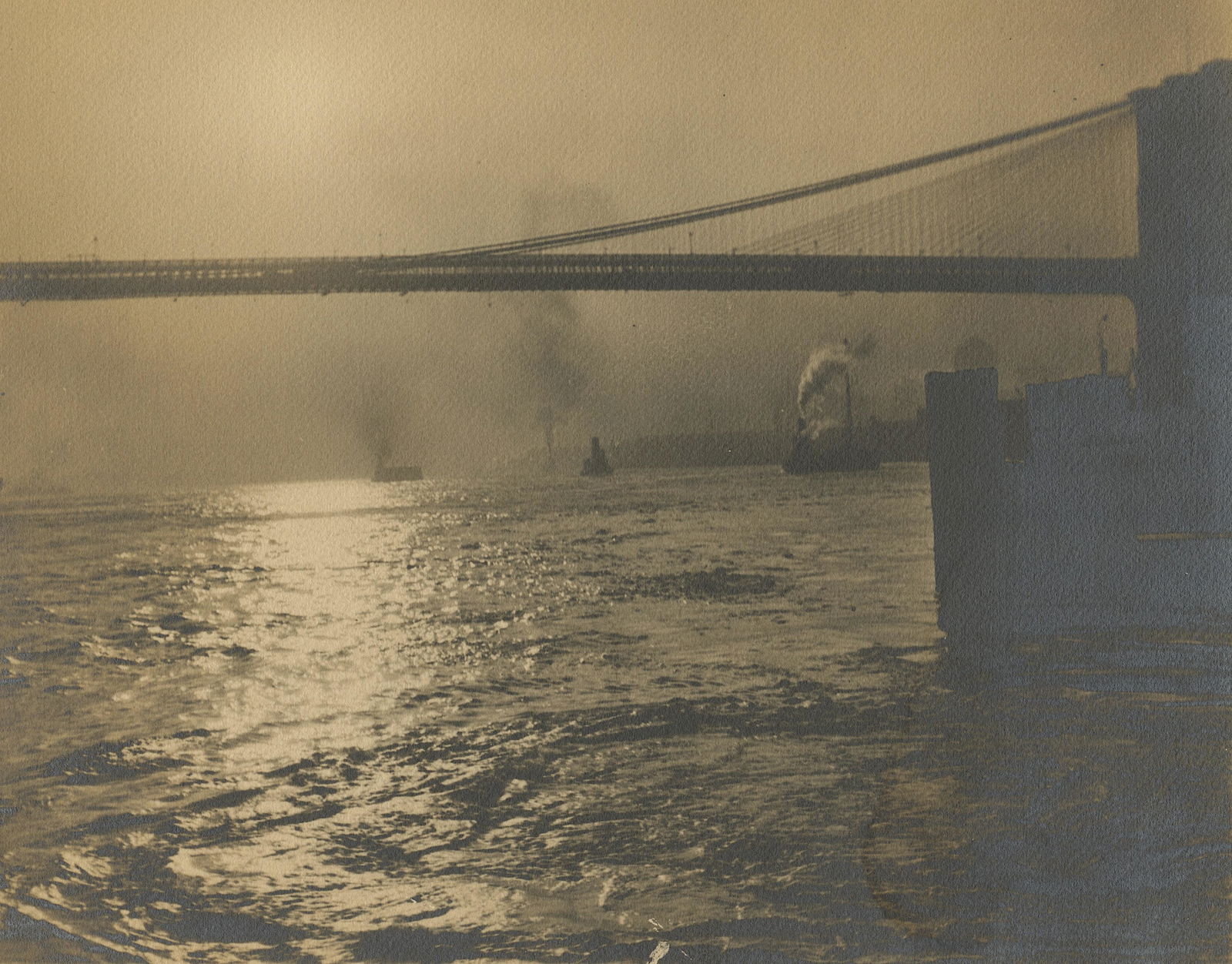 L. J. CURTMAN Vintage Authentic Toning Photo New York: Authentic photograph in cotton paper with dimensions Approx. 8" x 10". This antique / vintage image in New York is an original creation of the time (between 1900 to 1950s) taken and printed by Louis J