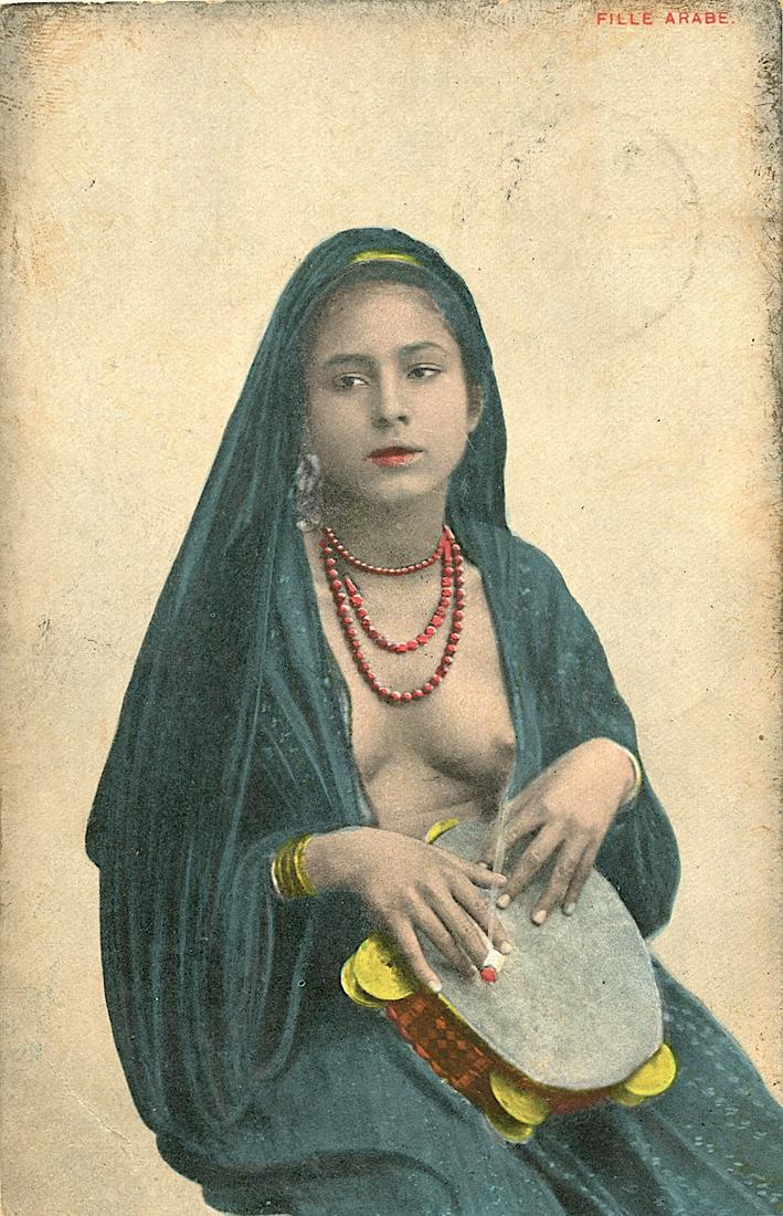 Early Postcard Unusual Rare Female Arabe (1 of 2)