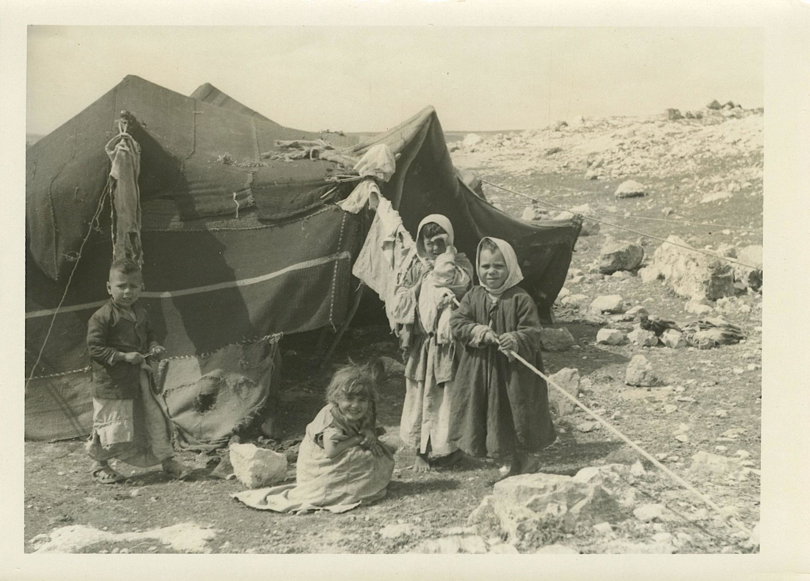 Antique Vintage Photo Rare Gypsies in Israel (1 of 2)