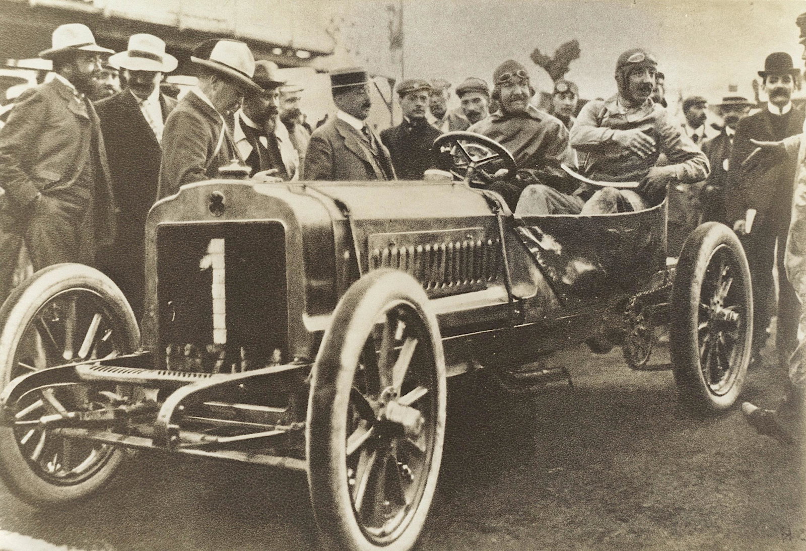 Stamped Car Racing Photo Gordon Bennett, 1905 (1 of 2)