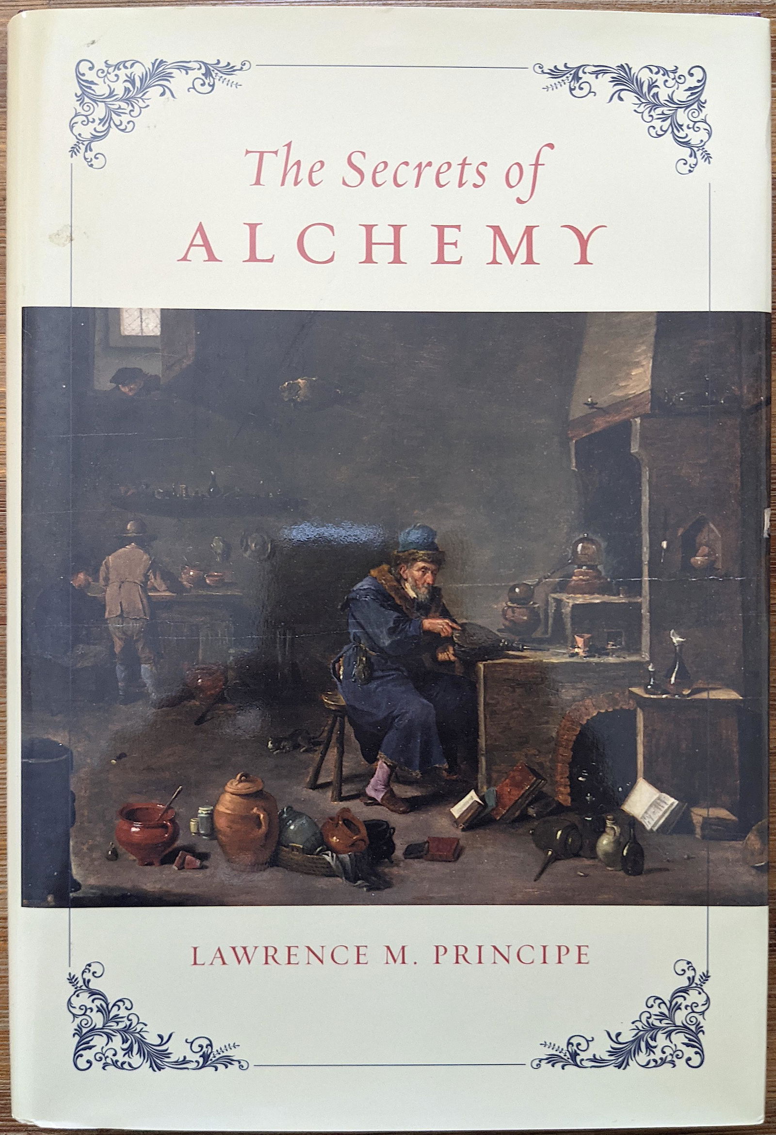 Book The Secrets of ALCHEMY by Lawrence M. Principe (1 of 5)