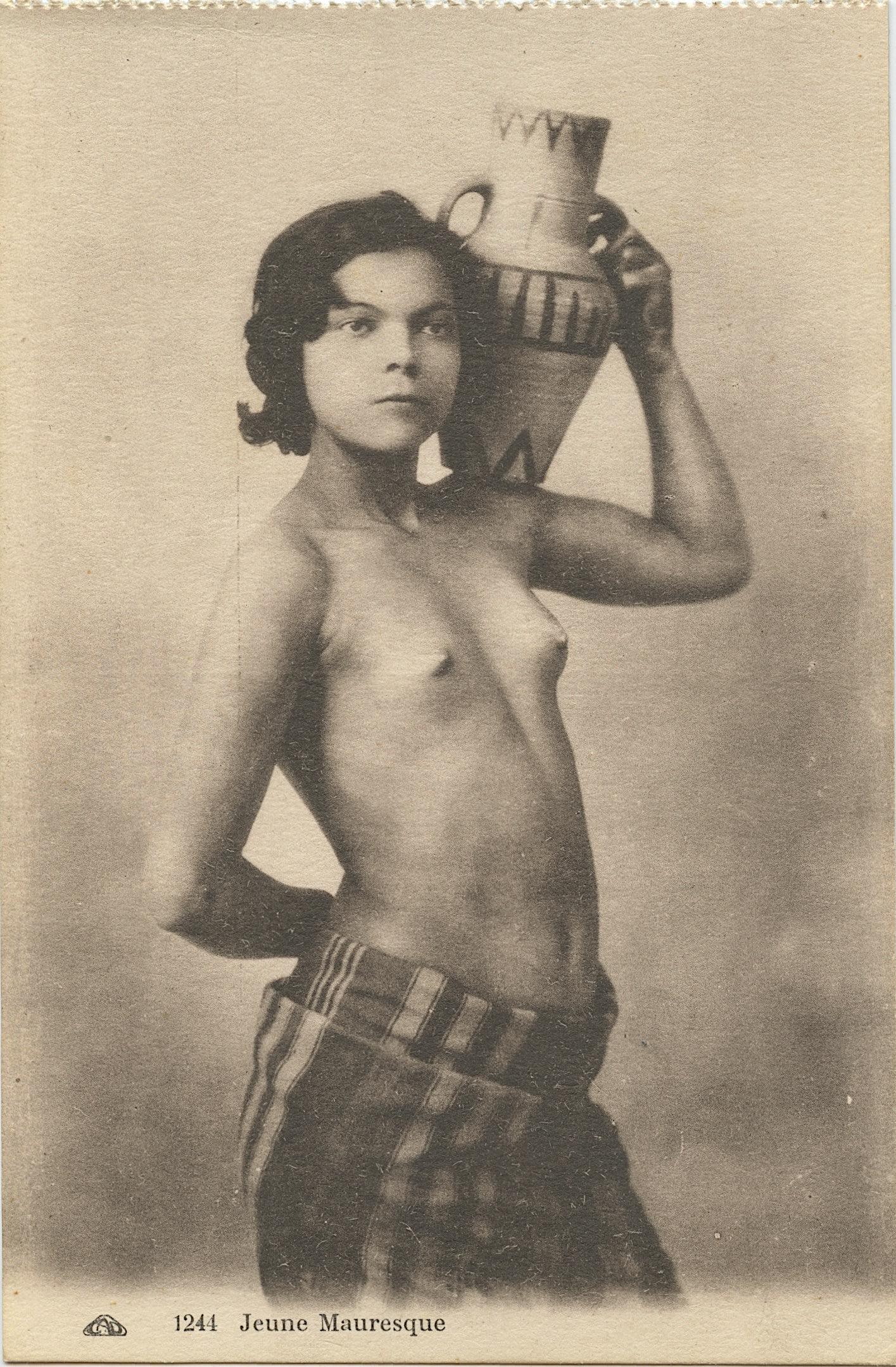 Antique Vintage Postcard Female Nude Morocco: The dimensions of an antique postcard are Approx. 5.5"x 3.5" (small variances can occur). This lot is located in Boca Raton, Fl. The shipping by Artelisted will be via USPS - First Class, Priority or 