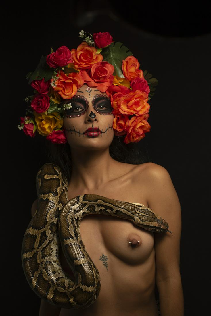 EDGAR ACERO LUNA, Mexico, Photo Stamped Limited Edit.: About Edgar Acero Luna: He was born in Aguascalientes, Mexico, the same place where the Catrina "Guadalupe Posada" began. Edgar has preserved the customs of his hometown and that is how he began to ta