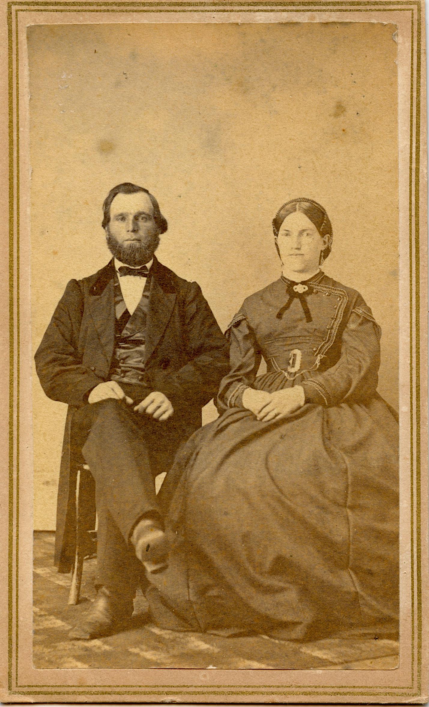 Antique Carte De Visite Photo American 19th. C. (1 of 2)