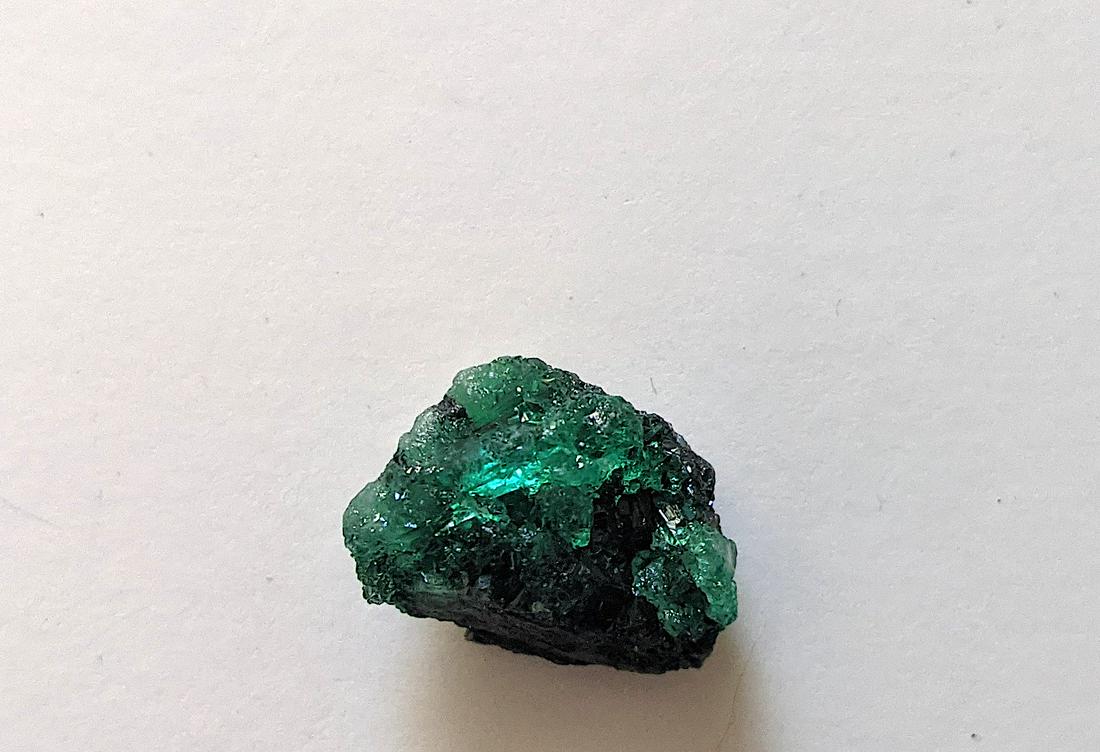 Natural EMERALD ON MATRIX - BoyacÃ¡, Colombia, 21.81 CT (1 of 4)