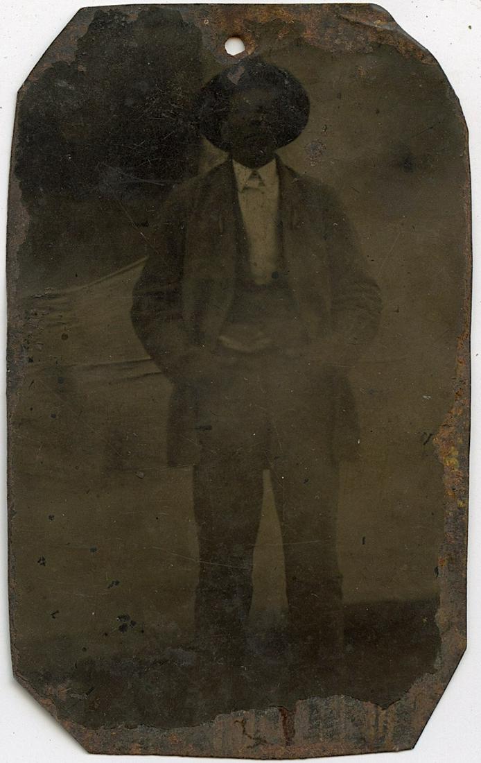Antique American Tintype African American: The dimensions are Approx. 3" x 2.5" (Small variances can occur) including original case. ABOUT SHIPPING: This lot is located in Boca Raton, Fl and its shipment will be made directly by Artelisted. Sh