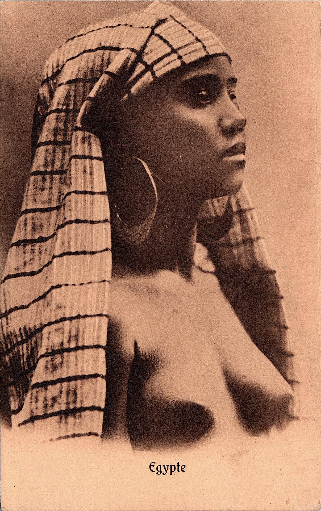 Antique Vintage Postcard Female Nude Morocco: The dimensions of an antique/vintage postcard are Approx. 5.5"x 3.5" (small variances can occur). ABOUT SHIPPING: This lot is located in Boca Raton, Fl and its shipment will be made directly by Arteli