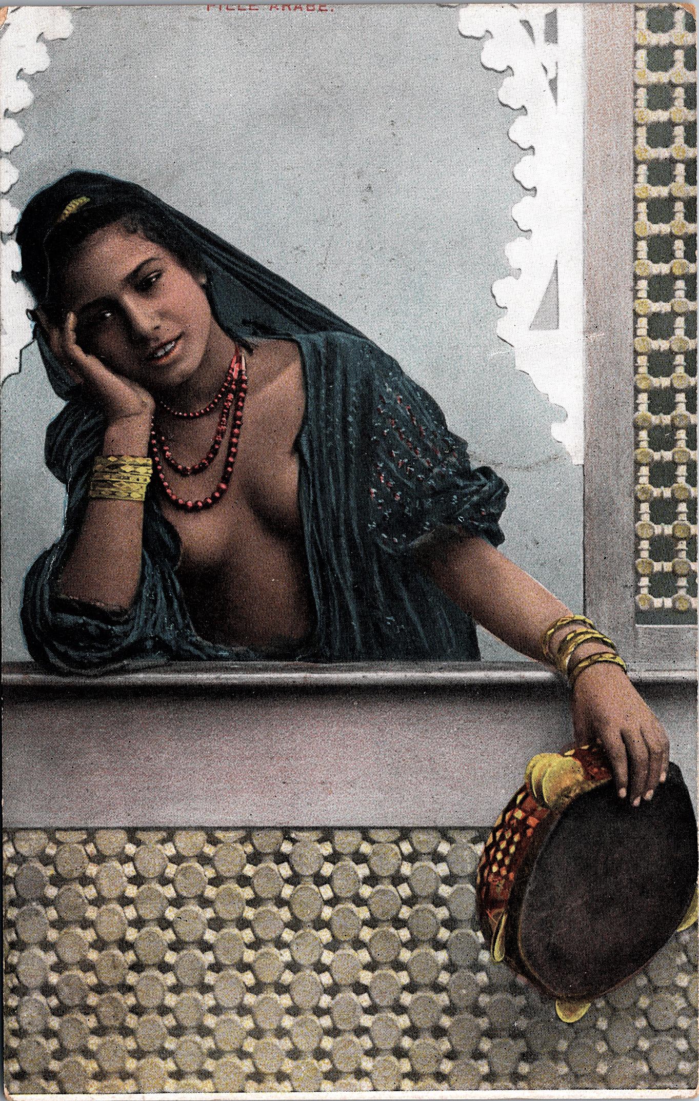 Antique Vintage Postcard Female Nude Morocco: The dimensions of an antique/vintage postcard are Approx. 5.5"x 3.5" (small variances can occur). ABOUT SHIPPING: This lot is located in Boca Raton, Fl and its shipment will be made directly by Arteli