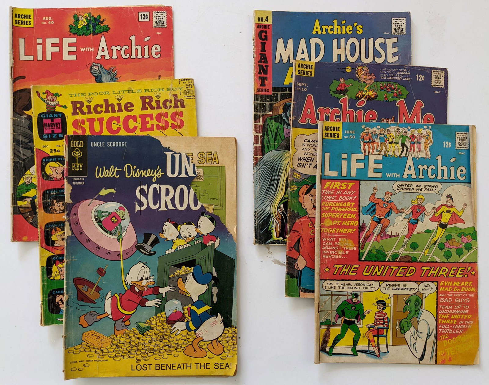 6 Magazines "Archie's" "Richie Rich" & "Walt Disney" (1 of 3)