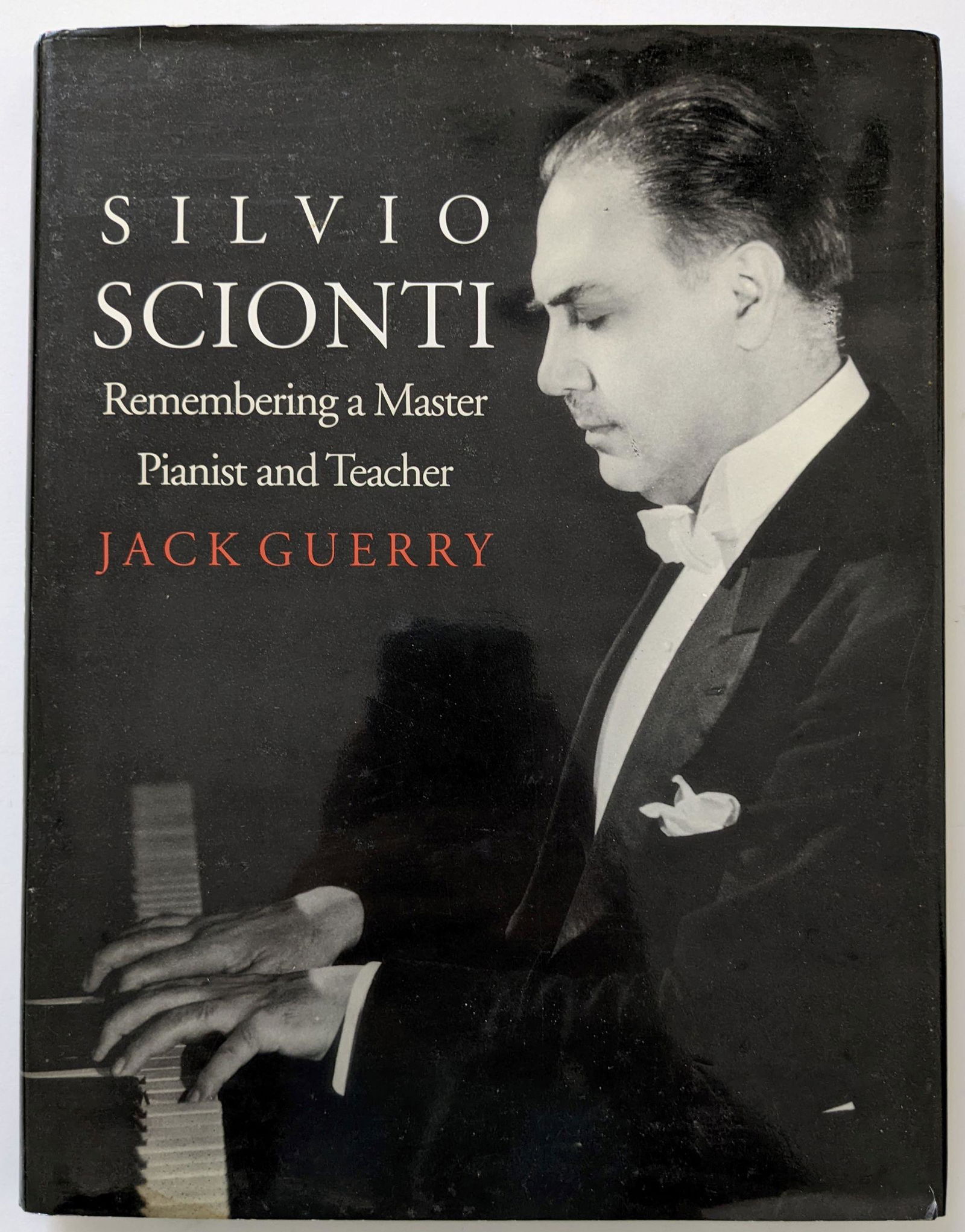 Book Silvio Scionti by JACK GUERRY (1 of 3)