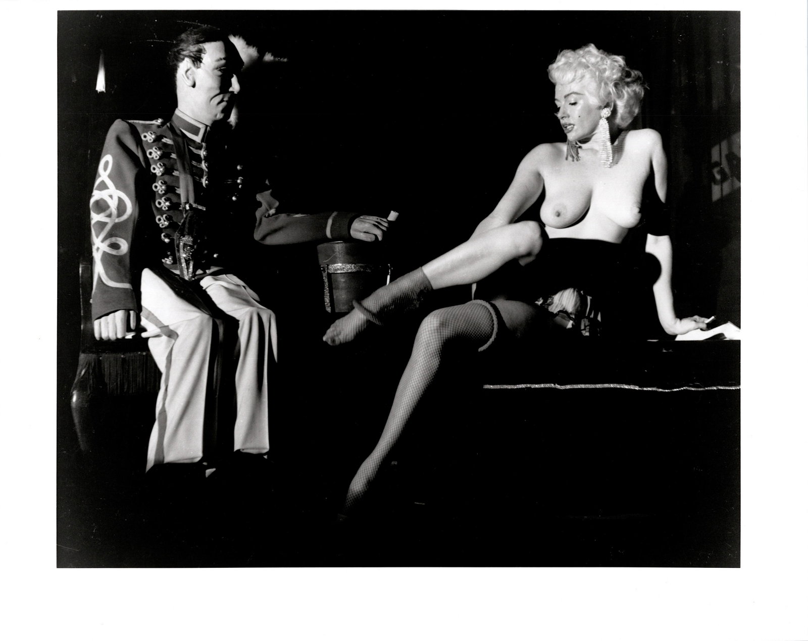 Original Photo BUNNY YEAGER Pin Up Model: This lot is coming from Bunny Yeager's estate/archives. Linnea Eleanor "Bunny" Yeager (March 13, 1929 - May 24, 2014) was an American photographer and pin-up model. She met Bettie Page in 1954, and to