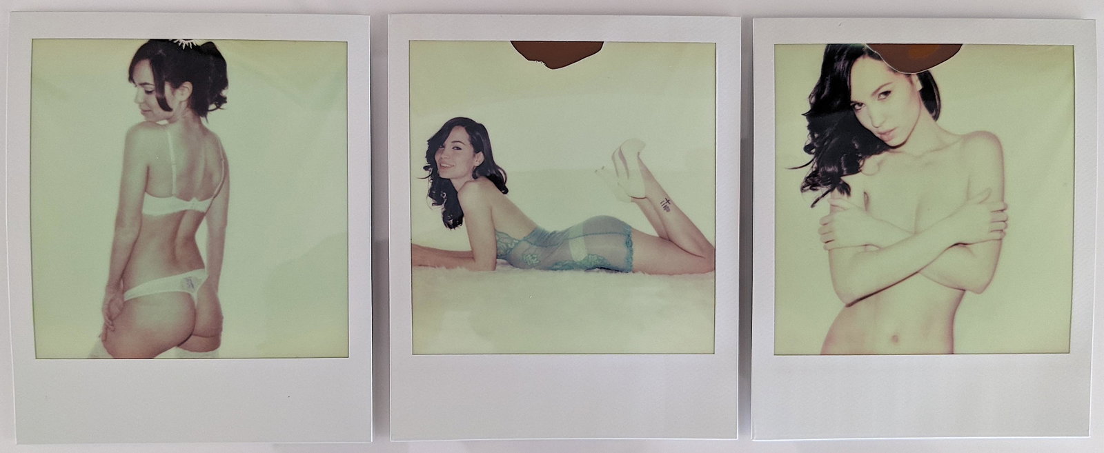 3 Pin UP Nude Pamela Horton Playboy Playmate Oct 2012: PROVENANCE: This collection is coming from a Professional American photographer and collector during the last 30 years in LA, CA. He asked as to do not mention his name. His collection includes many o
