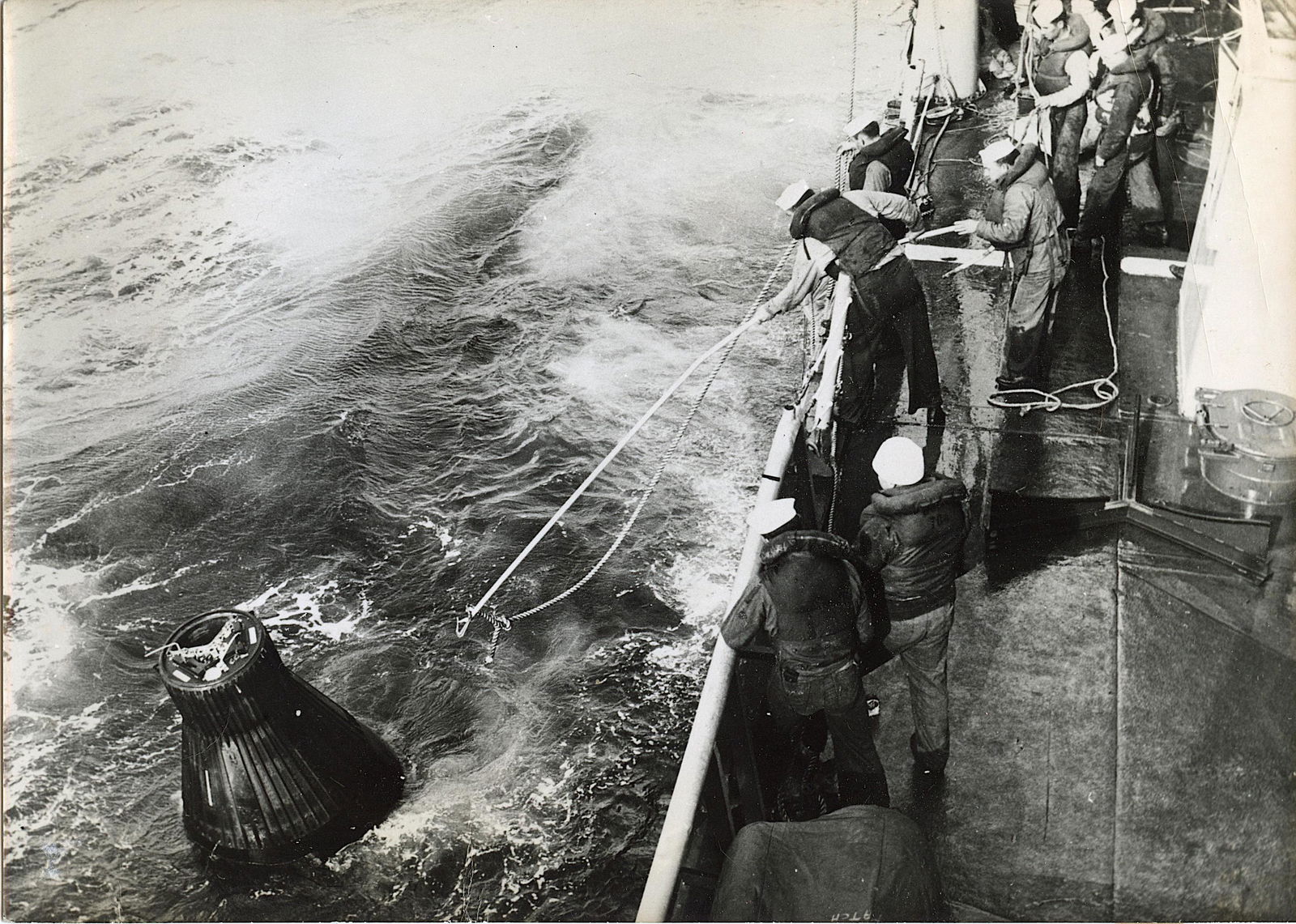 Iconic Press Photo Astronaut NASA Space MERCURY (1 of 2)