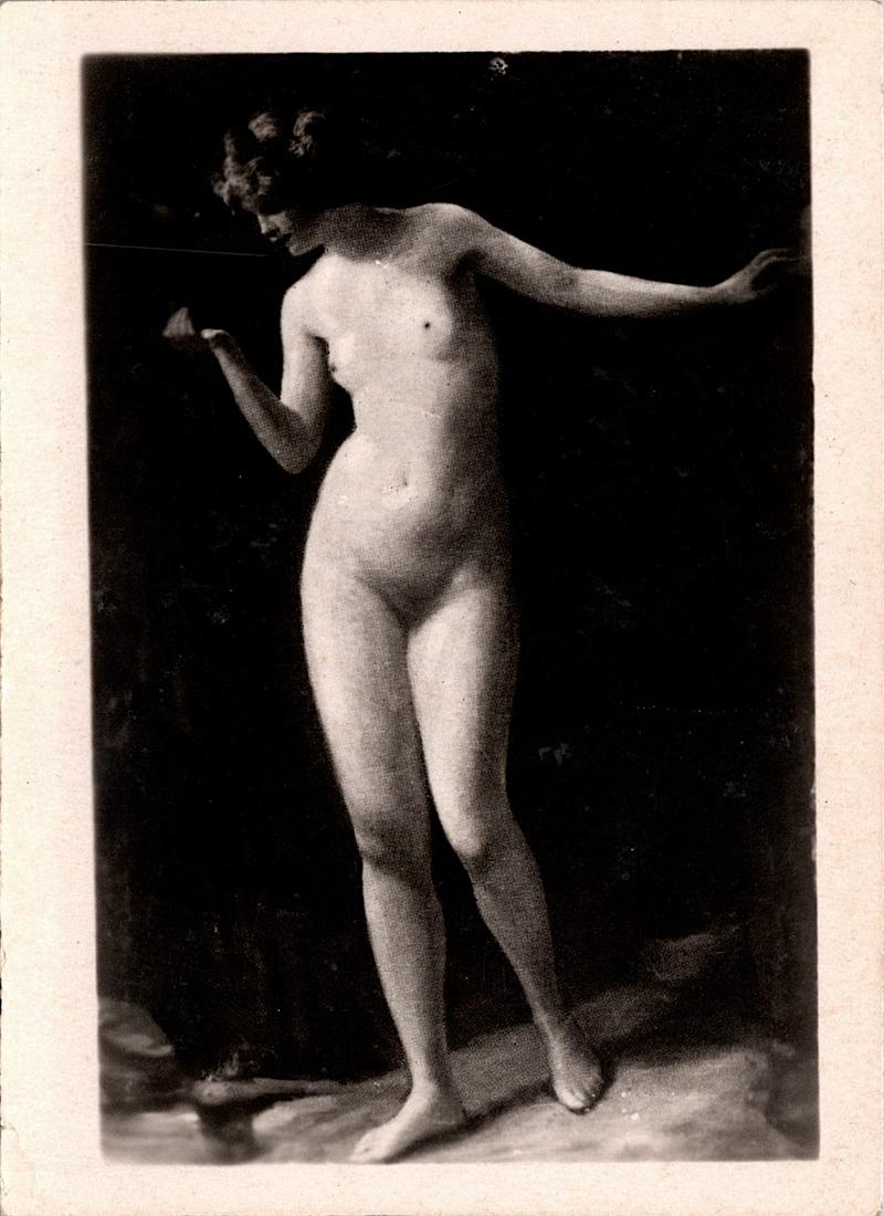 Antique Real Photo Card Salon De Paris Nude: The dimensions of an antique/vintage postcard are Approx. 2.75"x 3.5" (small variances can occur). ABOUT SHIPPING: This lot is located in Boca Raton, Fl and its shipment will be made directly by Artel