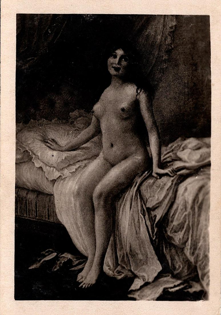 Antique Real Photo Card Salon De Paris Nude: The dimensions of an antique/vintage postcard are Approx. 2.75"x 3.5" (small variances can occur). ABOUT SHIPPING: This lot is located in Boca Raton, Fl and its shipment will be made directly by Artel