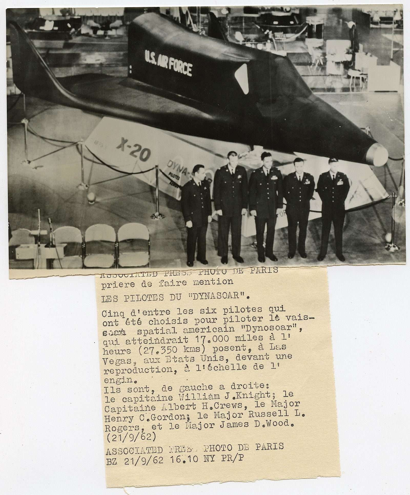 Iconic Press Photo Astronaut NASA Space Pilots DYNASOAR (1 of 2)