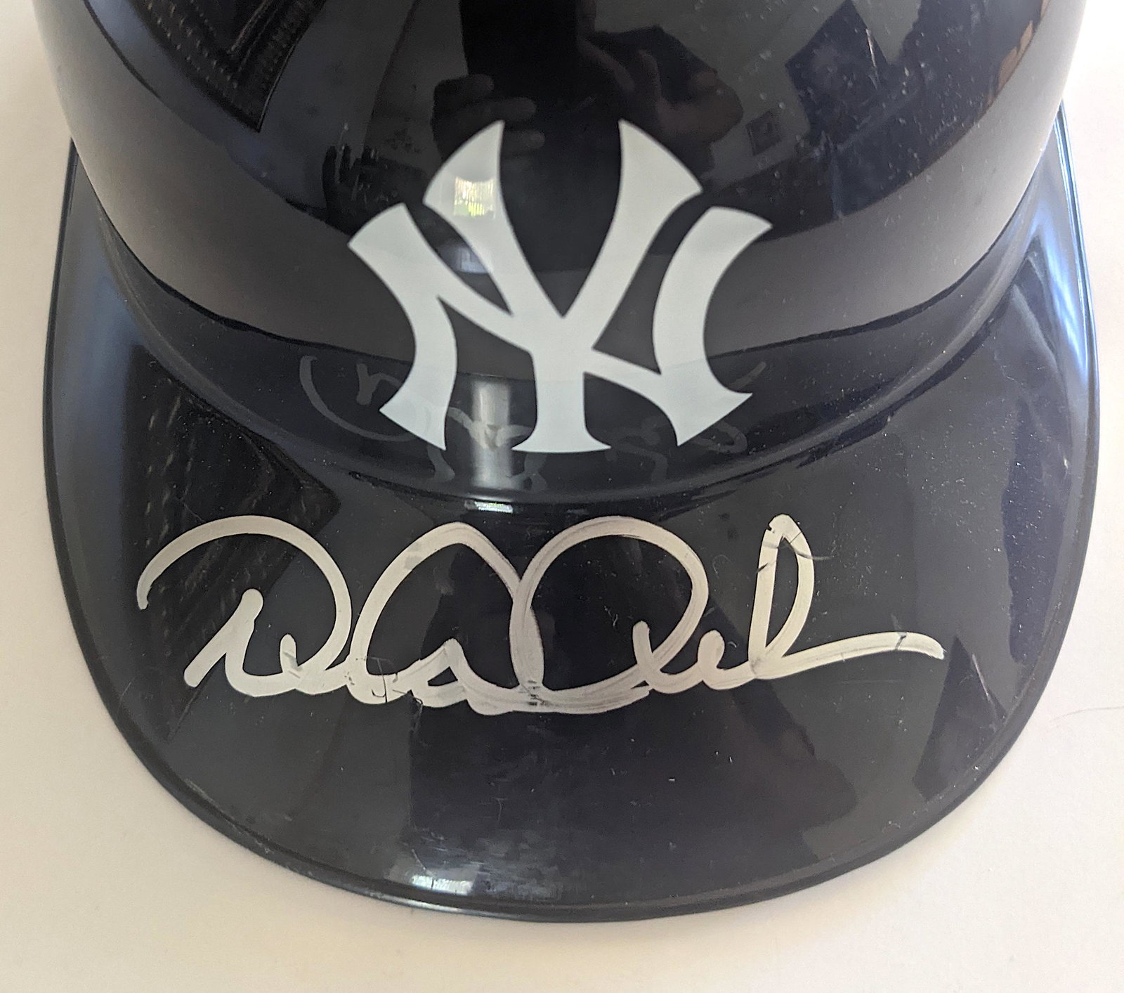 Baseball YANKEES Helmet Signed by DEREK JETER (1 of 3)