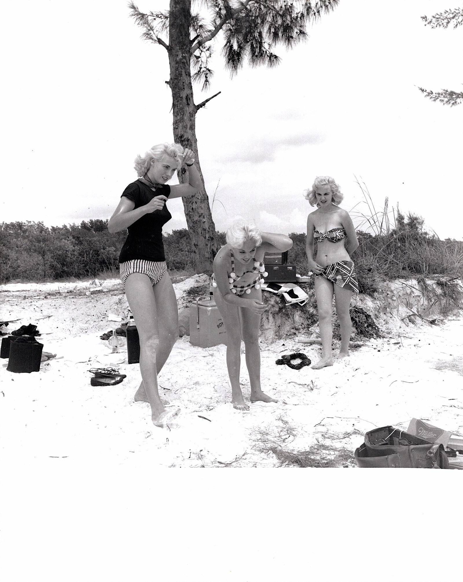 Original Photo by Pin Up Photographer BUNNY YEAGER (1 of 1)