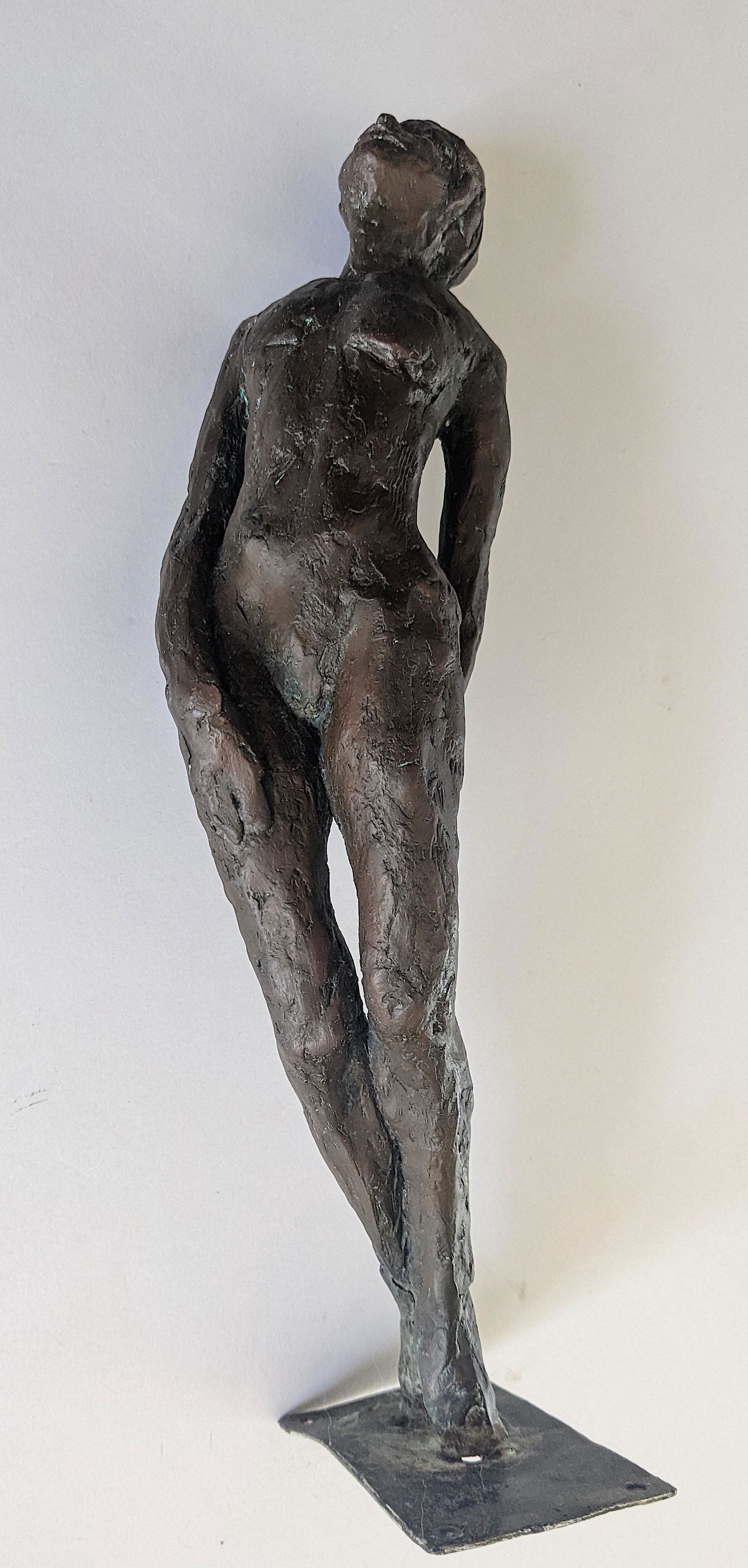 Vintage Bronze Sculpture Nude Signed & Stamp Foundry: This beautiful bronze sculpture, our guess from turning 19thC - 20th C. There is a foundry seal and signed by the artist (Difficult to descipher, please see all included images). The dimensions are Ap