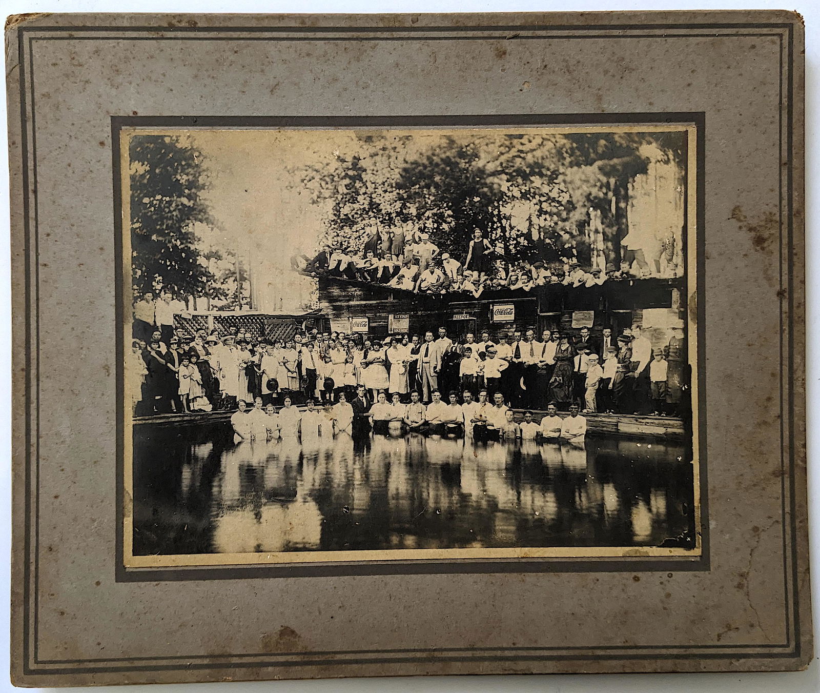 Antique Cabinet Photo School Coca Cola, Alabama 19th. C. (1 of 2)