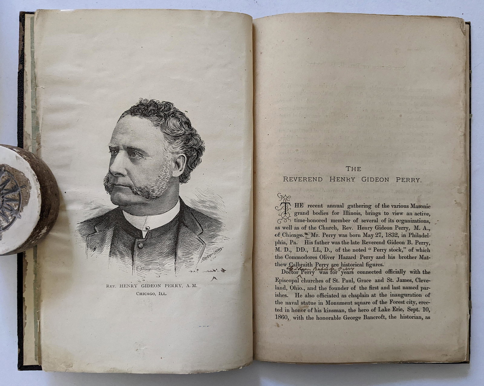 Book Life of The Reverend Henry G. Perry, Ill., 1889: The provenance is from an important collector (during many decades) in Auburn, GA. This lot is located in Boca Raton, Fl and its shipment will be made directly by Artelisted. Shipping insurance is the