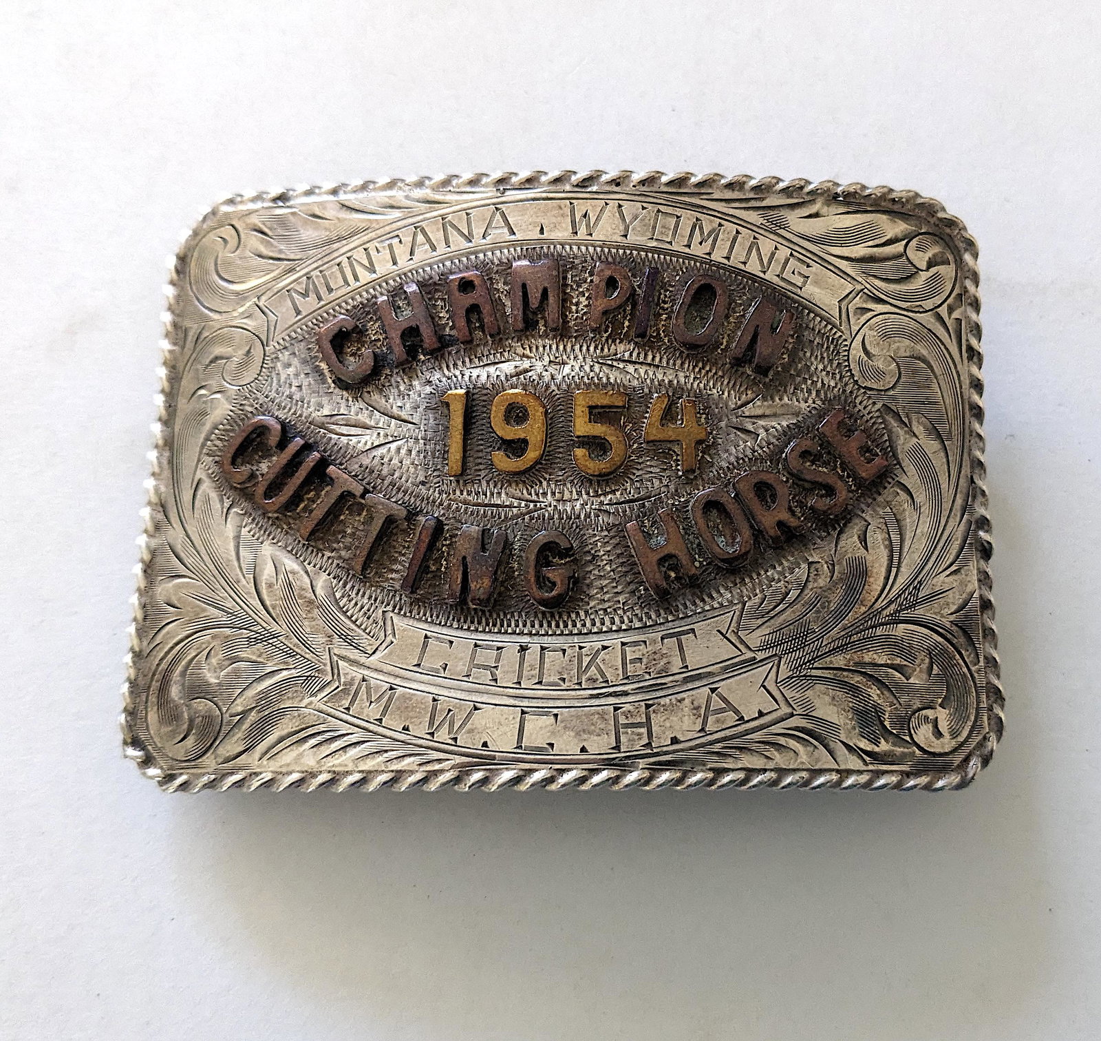 Vintage Belt Buckle Stearling 2.8 Oz: We have included quality images to show their condition. Provenance from a deceased collector in Miami, FL. This lot is located in Boca Raton, Fl and its shipment will be made directly by Artelisted. 