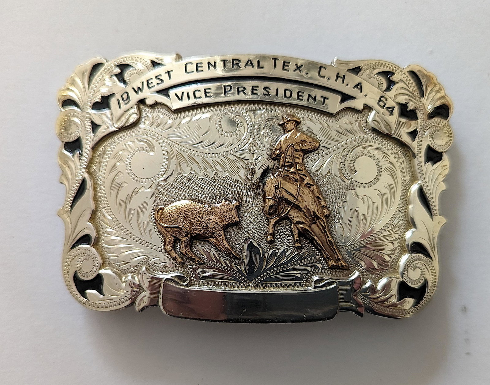 Antique / Vintage Belt Buckle Sterling 3.4 oz: We have included quality images to show their condition. Provenance from a deceased collector in Miami, FL. This lot is located in Boca Raton, Fl and its shipment will be made directly by Artelisted. 