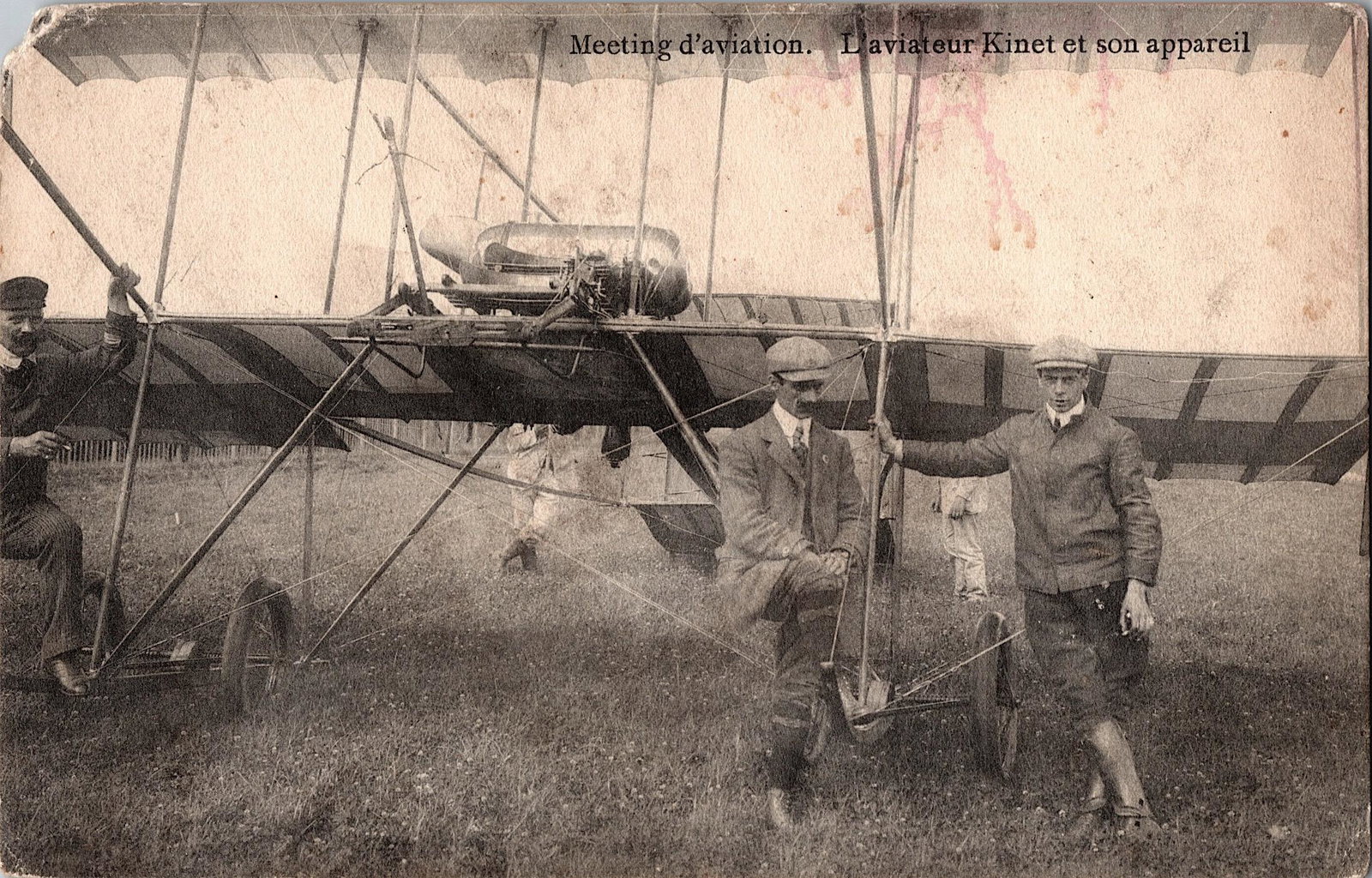 Antique Vintage Rare Postcard Pioneers Aviation: The dimensions of an antique/vintage postcard are Approx. 5.5"x 3.5" (small variances can occur). ABOUT SHIPPING: This lot is located in Boca Raton, Fl and its shipment will be made directly by Arteli