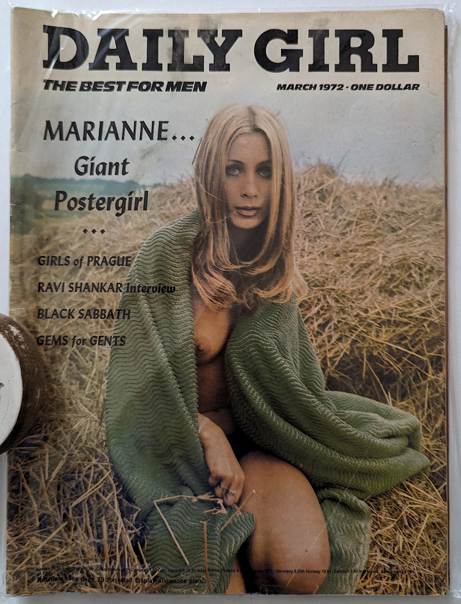 Vintage Magazine DAILY GIRL March 1972: The provenance of this lot is from the estate of a Professional American photographer and collector in LA, CA. This lot is located in Boca Raton, Fl and its shipment will be made directly by Arteliste