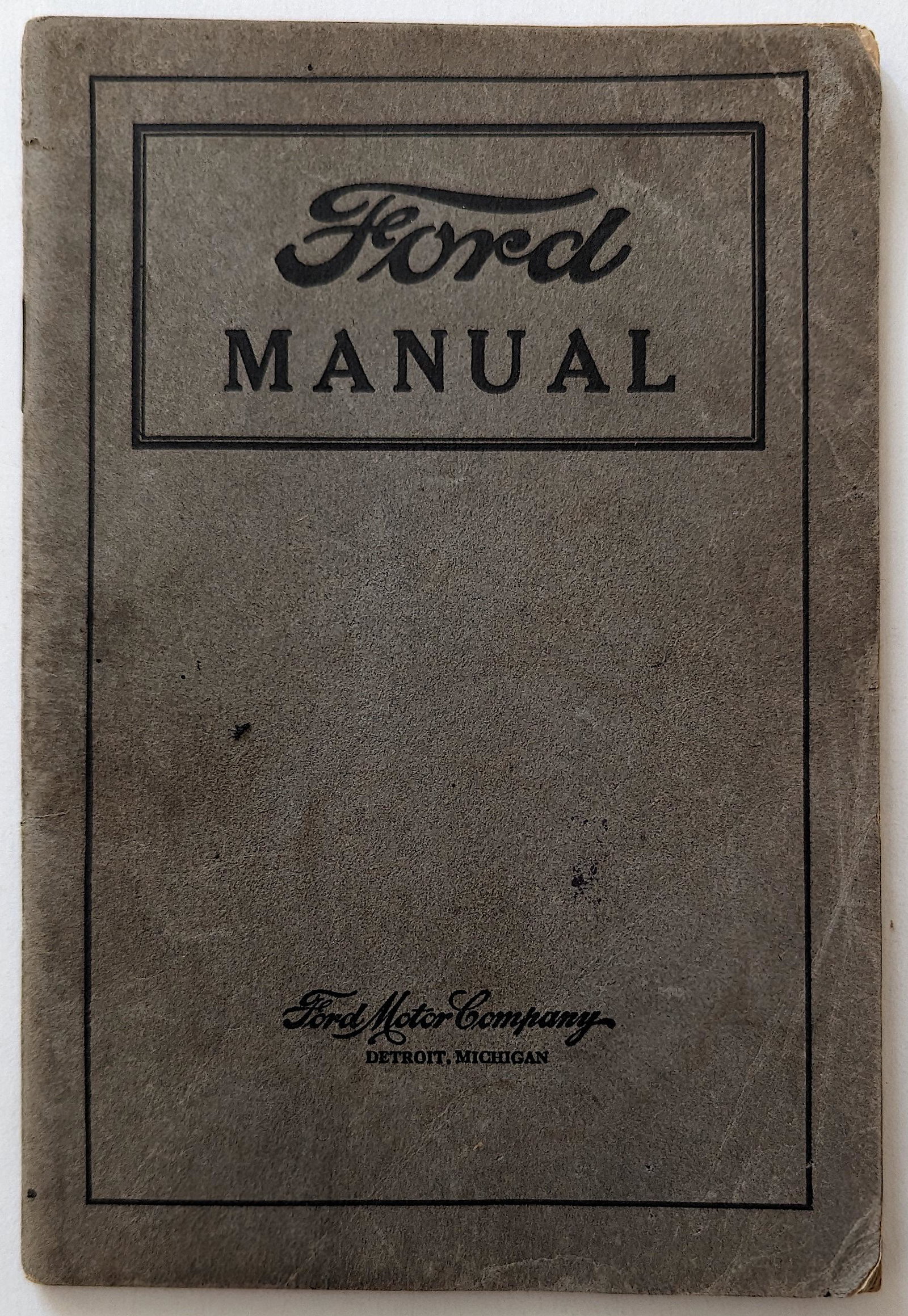 FORD Motor Company Manual, 1919: We have included quality images to show their condition. This lot is located in Boca Raton, Fl and its shipment will be made directly by Artelisted. Shipping insurance is the responsibility of the buy