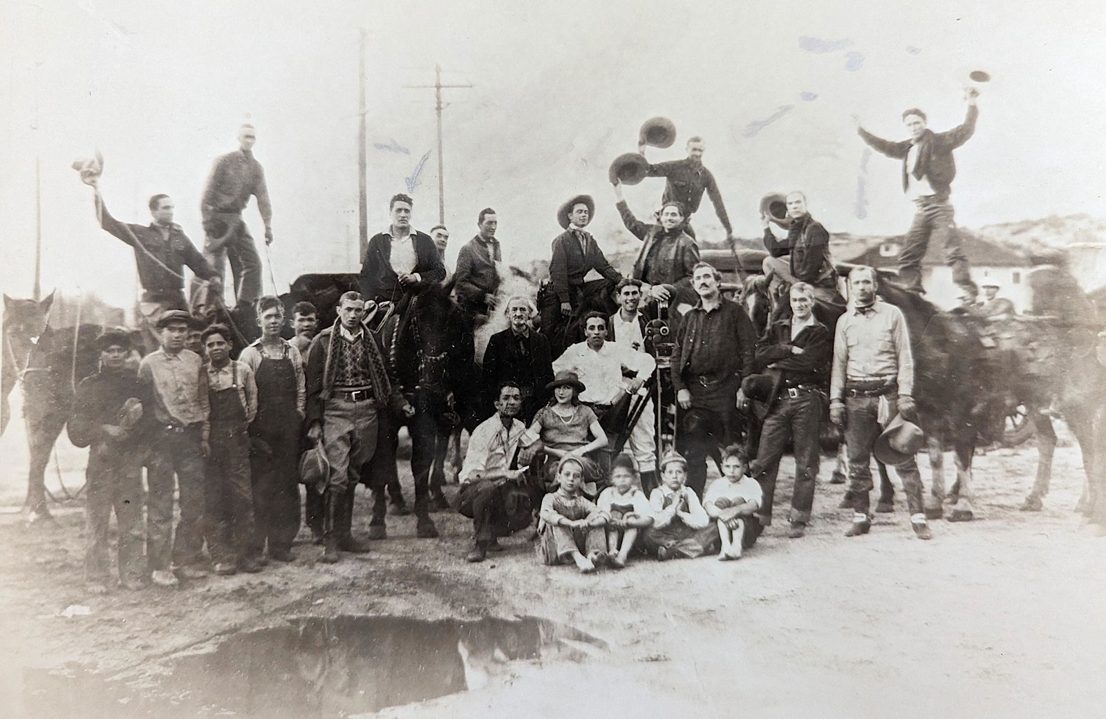 Vintage Rare Photo Actors Cowboy Movie (1 of 3)