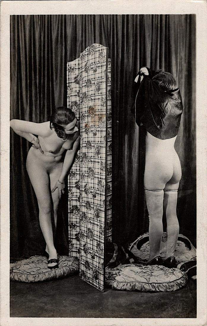 Antique Rare Postcard French Erotic Nude Females: The dimensions of an antique/vintage postcard are Approx. 5.5"x 3.5" (small variances can occur). ABOUT SHIPPING: This lot is located in Boca Raton, Fl and its shipment will be made directly by Arteli