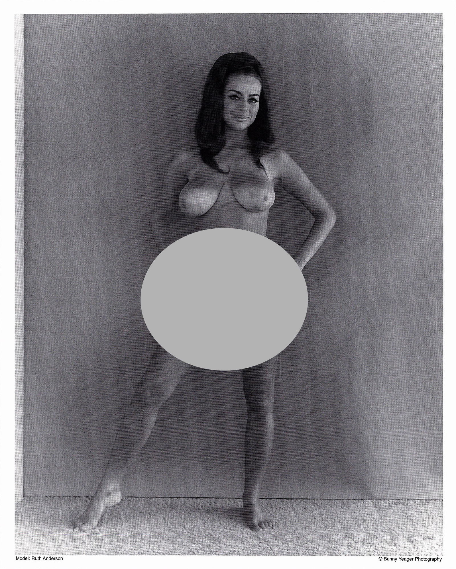 BUNNY YEAGER Original Litho. Pin Up Model Ruth Anderson: This lot is coming from Bunny Yeager's estate/archives. Linnea Eleanor "Bunny" Yeager (March 13, 1929 - May 24, 2014) was an American photographer and pin-up model. She met Bettie Page in 1954, and to