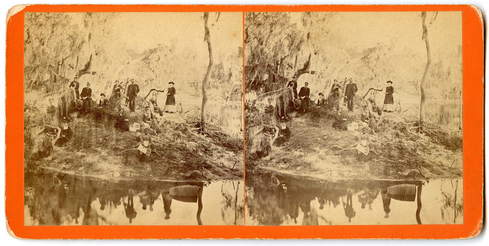Antique Real Photo Stereoview Floridians River: This stereoviews is original from the epoch . The stereoviews we are offering come mainly from collectors in the U.S.A. and constitute wonderful testimonies of past time that tend to be unique. They h