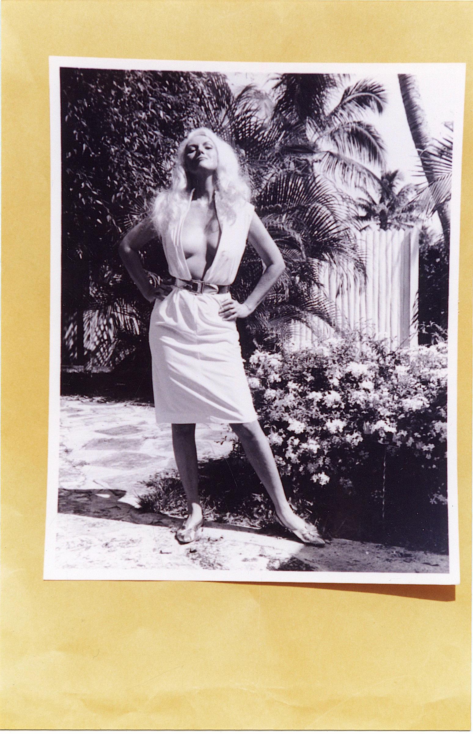 Original Photo By Pin Up Photographer BUNNY YEAGER: This lot is coming from Bunny Yeager's estate/archives. Linnea Eleanor "Bunny" Yeager (March 13, 1929 - May 24, 2014) was an American photographer and pin-up model. She met Bettie Page in 1954, and to