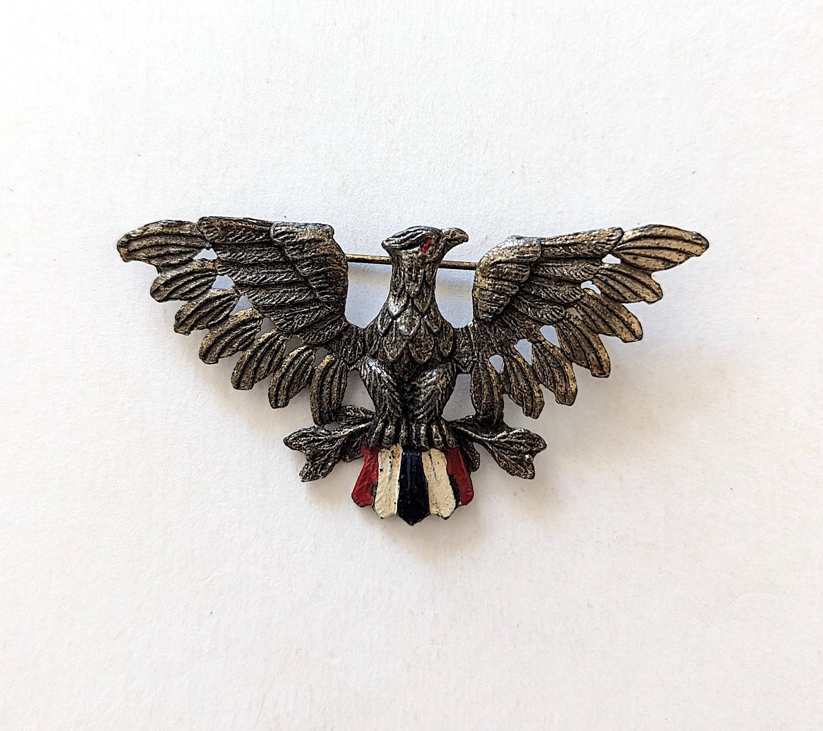 Scarce US Army Military Aviator Metal Emblema WWII: We have included quality images to show their condition. This lot is located in Boca Raton, Fl and its shipment will be made directly by Artelisted. Shipping insurance is the responsibility of the buy