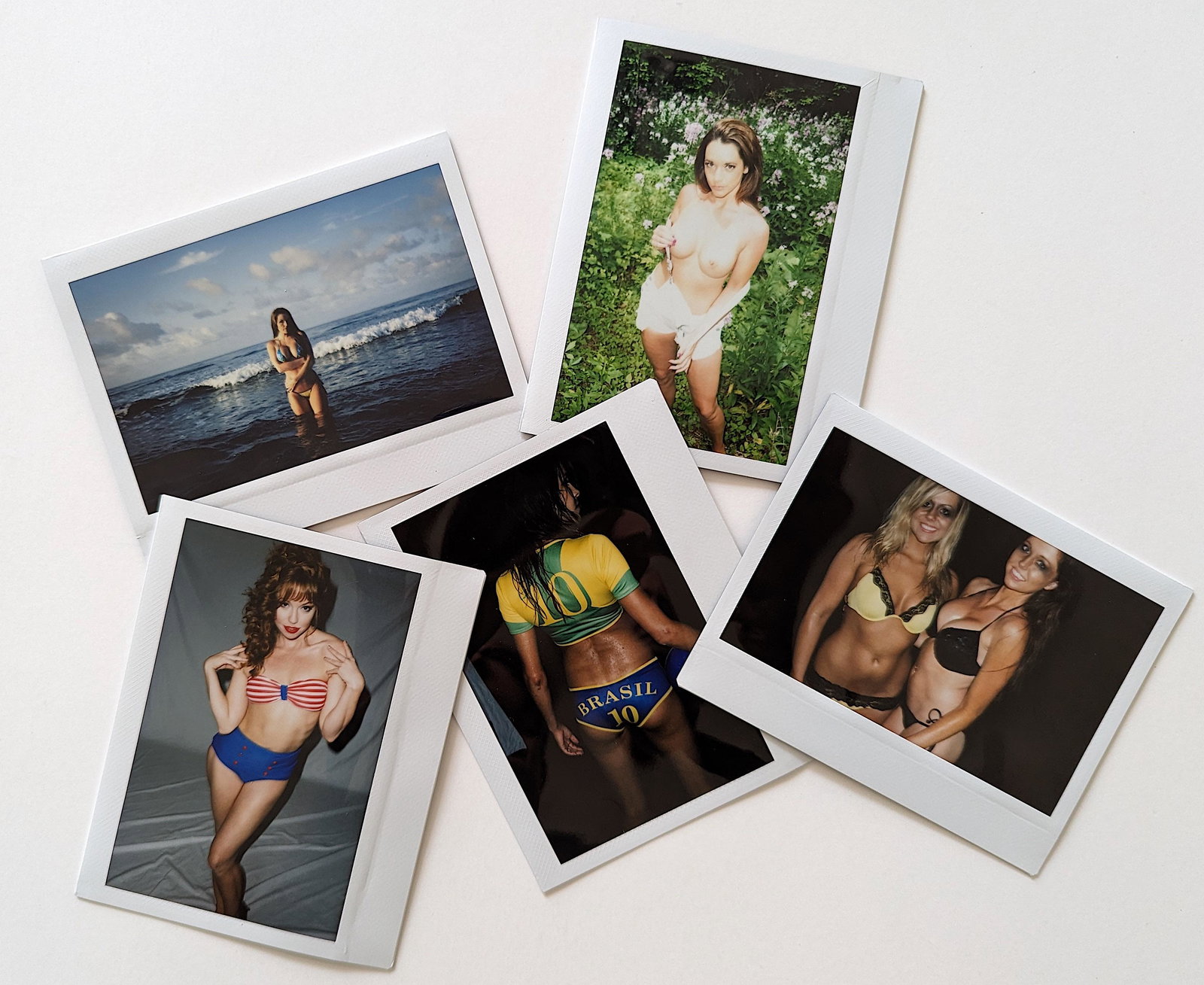 Set 5 Original Polaroid / Intax Photos Pin Up Nudes: Provenance from a Professional American photographer and collector during the last 30 years in LA, CA.. Each Polaroid / Intax film photo measures Aprox. 4.25" x 3.5". This lot is located in Boca Raton