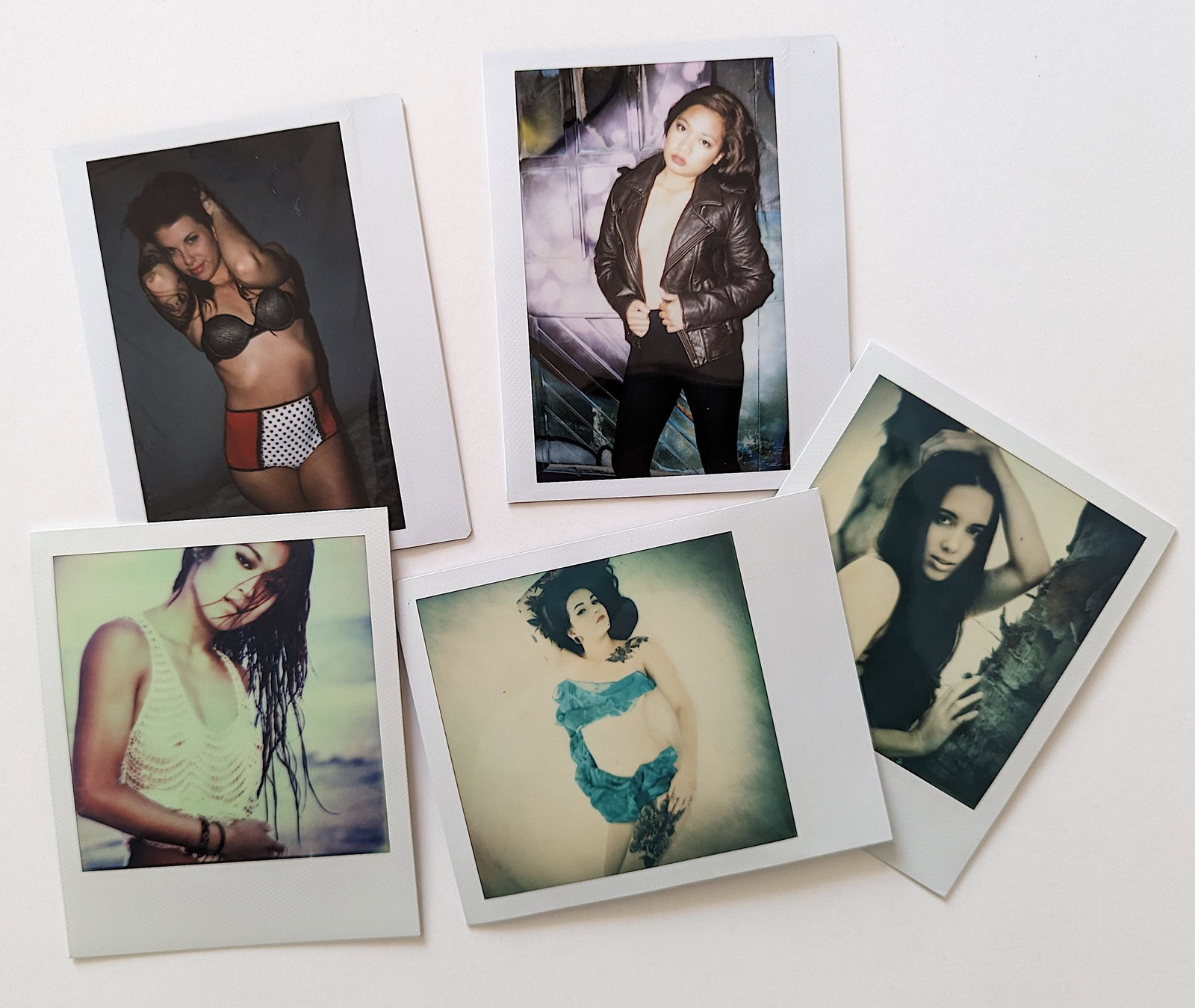 Set 5 Original Polaroid / Intax Photos Pin Up Nudes: Provenance from a Professional American photographer and collector during the last 30 years in LA, CA.. Each Polaroid / Intax film photo measures Aprox. 4.25" x 3.5". This lot is located in Boca Raton