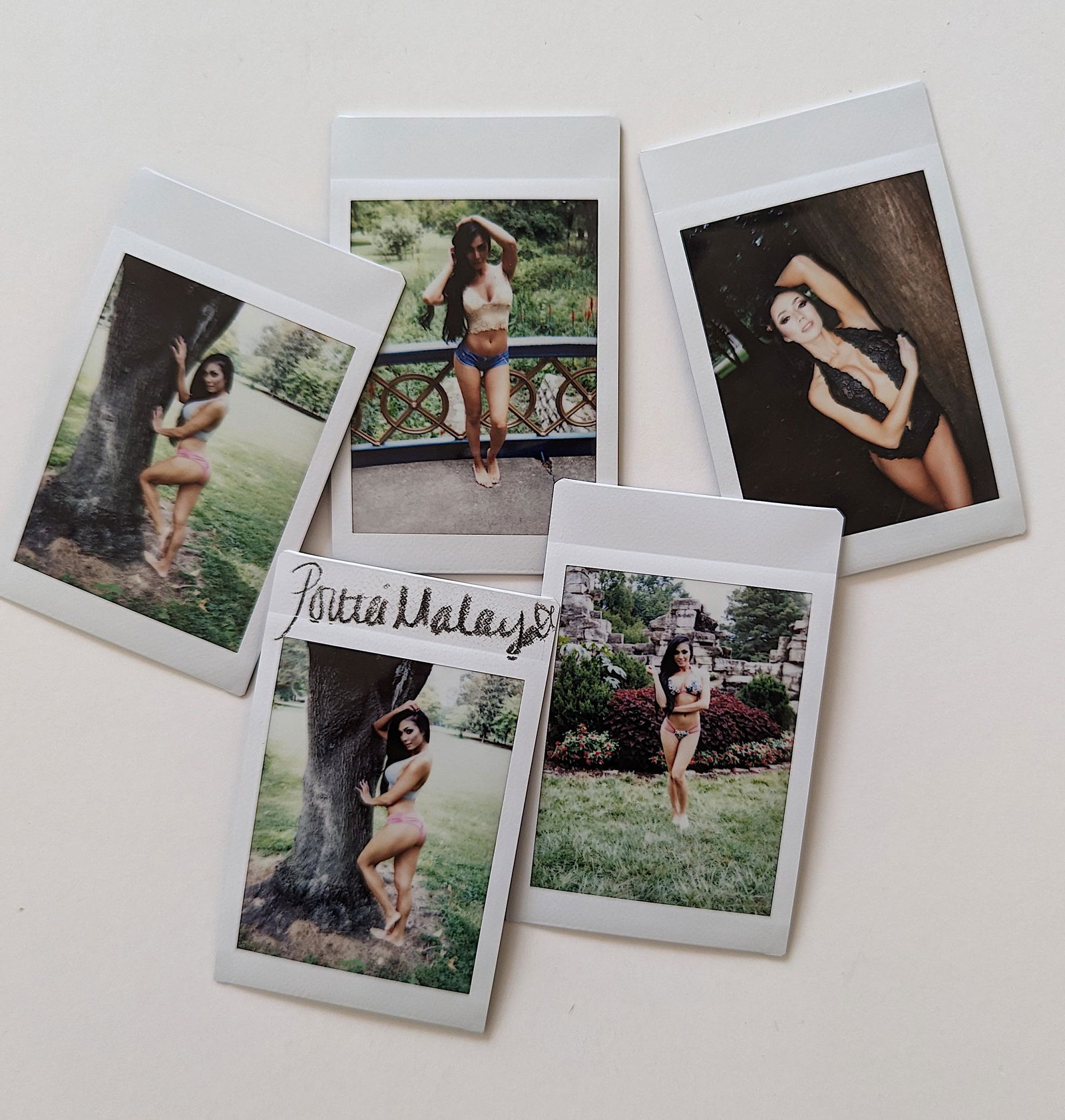 Set 5 Original Mini Intax Photos Pin Up Nudes (1 of 2)