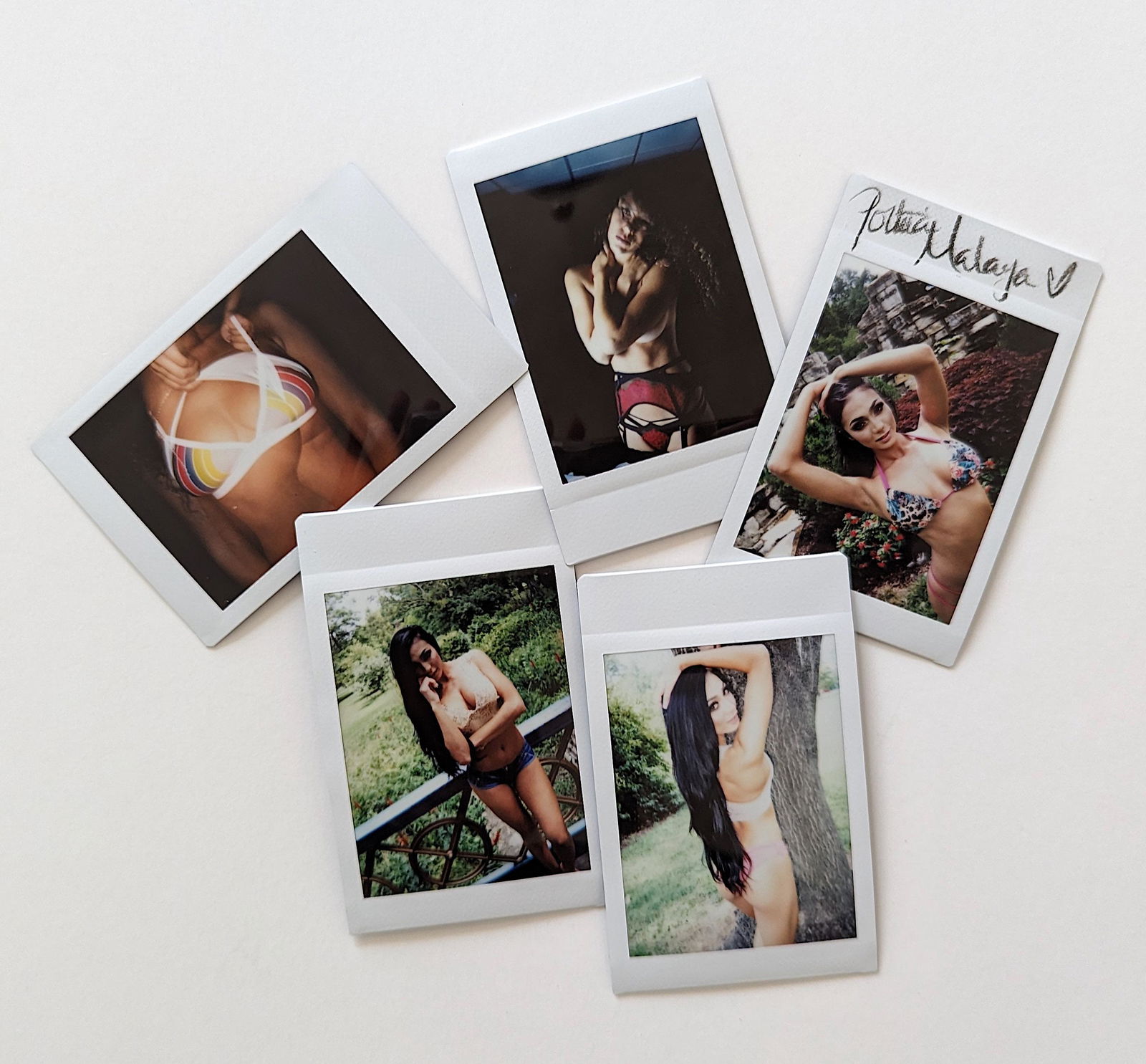 Set 5 Original Mini Intax Photos Pin Up Nudes (1 of 2)