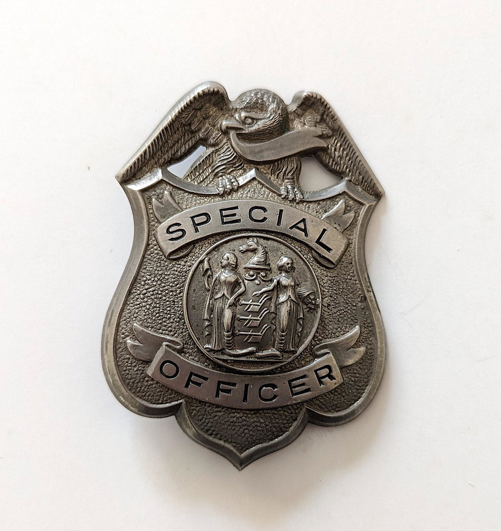 Vintage Ca. 1910s Special Officer Police Badge New Jersey: This lot is located in Boca Raton, Fl and its shipment will be made directly by Artelisted. Shipping insurance is the responsibility of the buyer. Ask us if you want to add insurance cost. Note that i