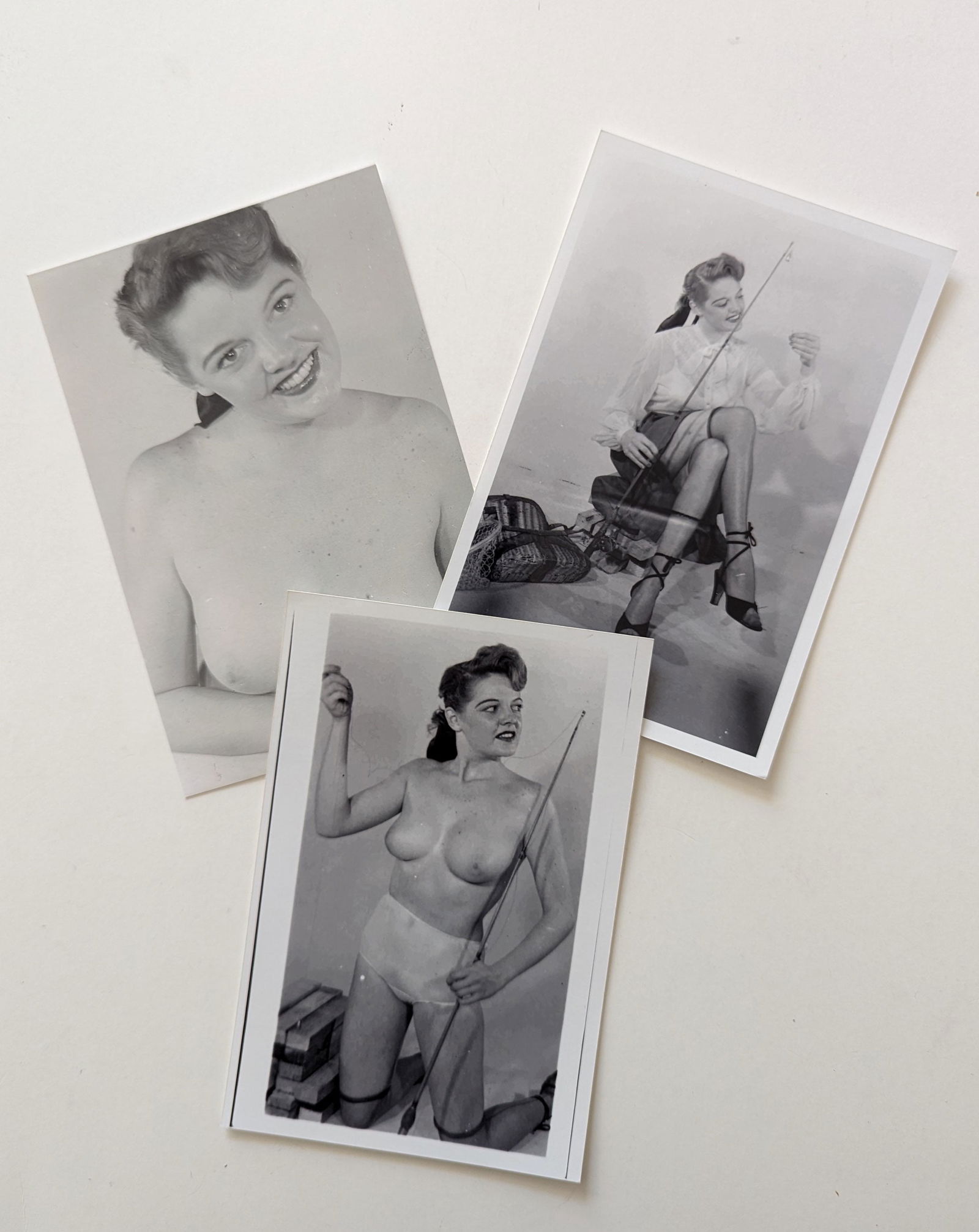Original Set Of 3 Pin Up Models Photographs BUNNY YEAGER 10 X 8 (1 of 2)