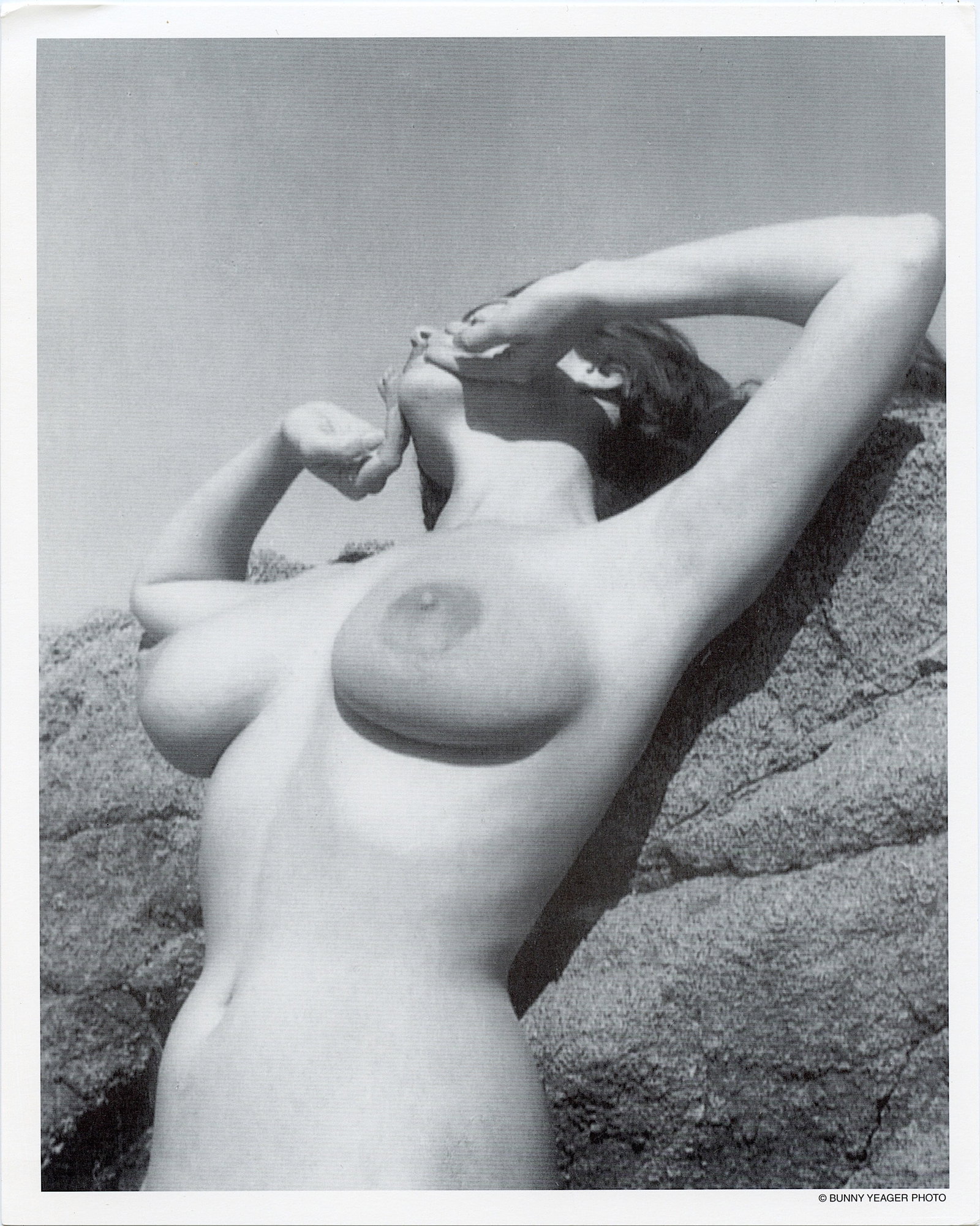 Original BUNNY YEAGER Pin Up Litho: This lot is coming from Bunny Yeager's estate/archives. Linnea Eleanor "Bunny" Yeager (March 13, 1929 - May 24, 2014) was an American photographer and pin-up model. She met Bettie Page in 1954, and to