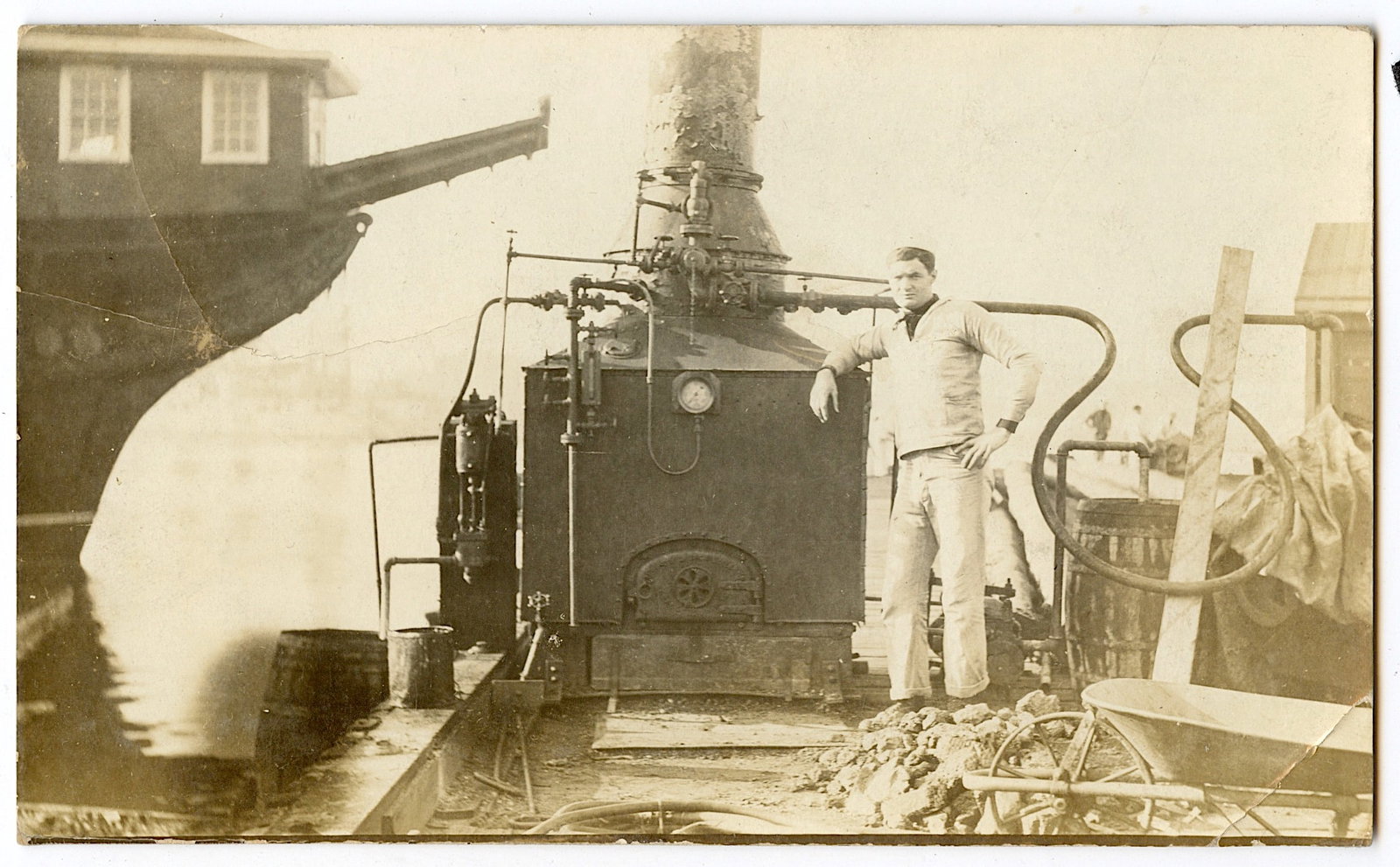 Vintage Original Rare Real Photo US Marines: The provenance of this lot is from the estate of a Professional American photographer and collector in LA, CA. The dimensions of an antique/vintage postcard are Approx. 5.5"x 3.5" (small variances can
